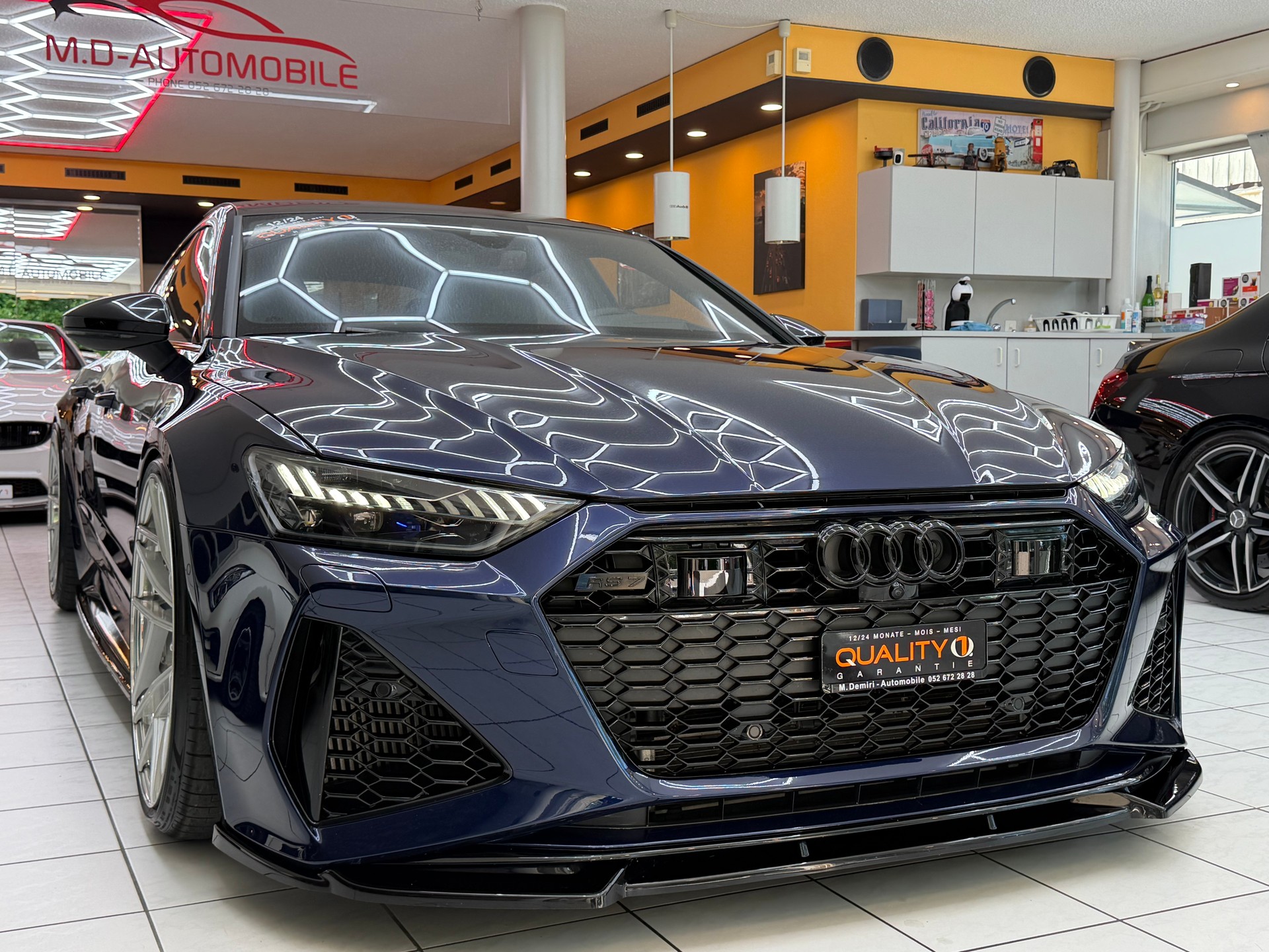 AUDI RS7 4.0 V8 TFSI quattro T-Tronic-image-2