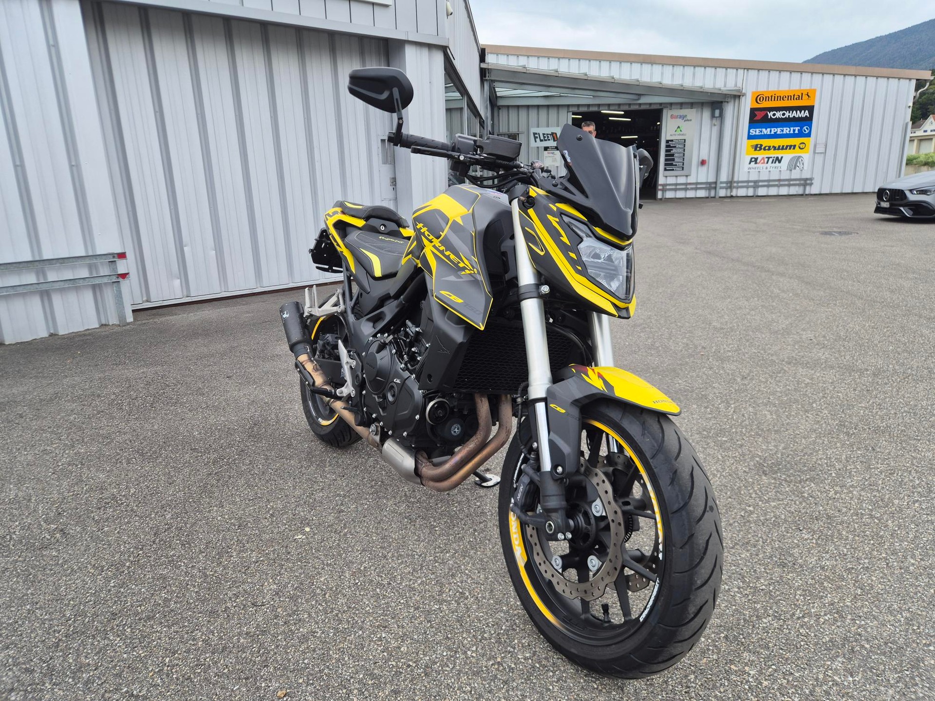 HONDA CB 750 Hornet (35kW)-image-8