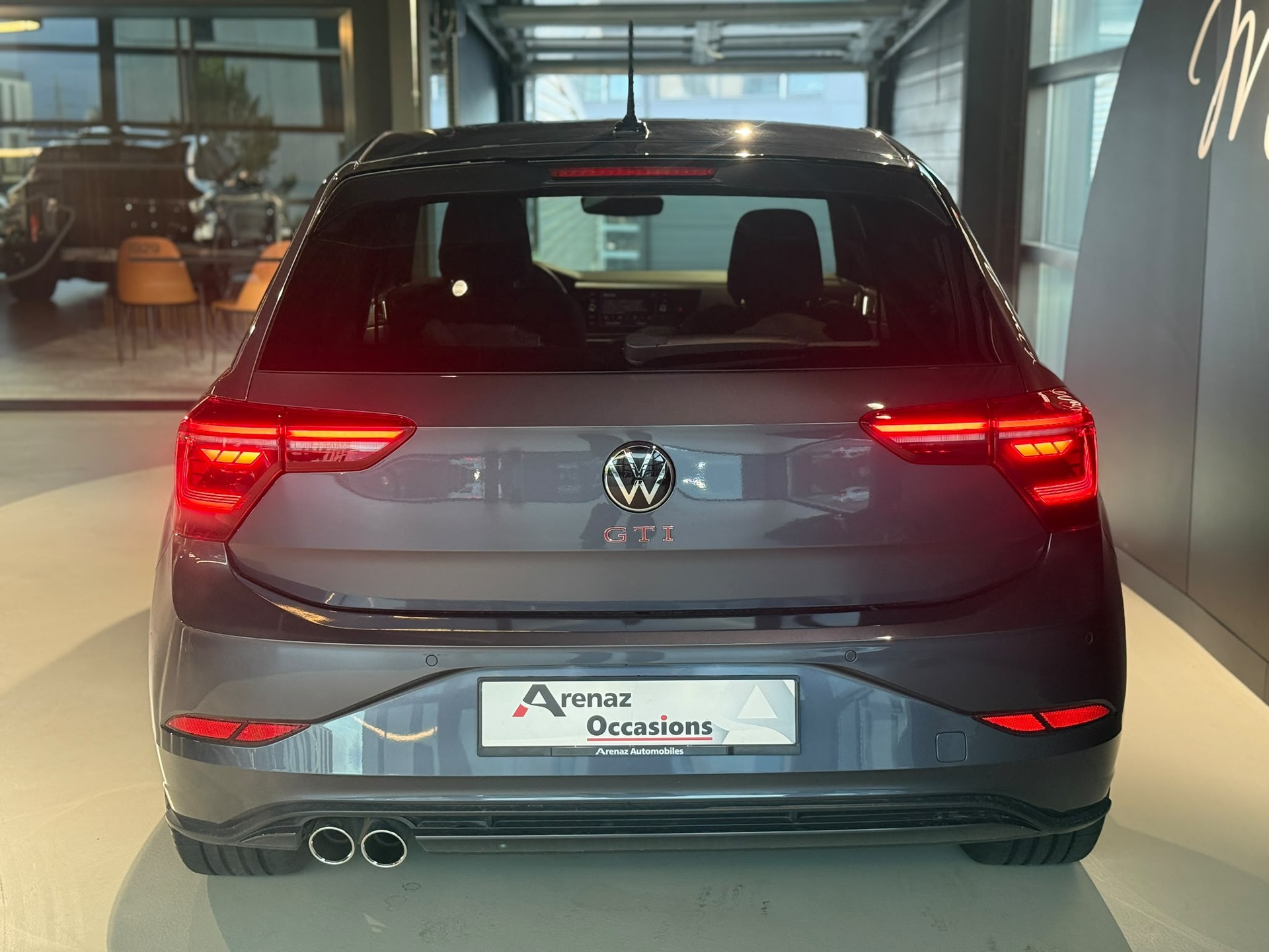 VW Polo 2.0 TSI GTI United DSG-image-5