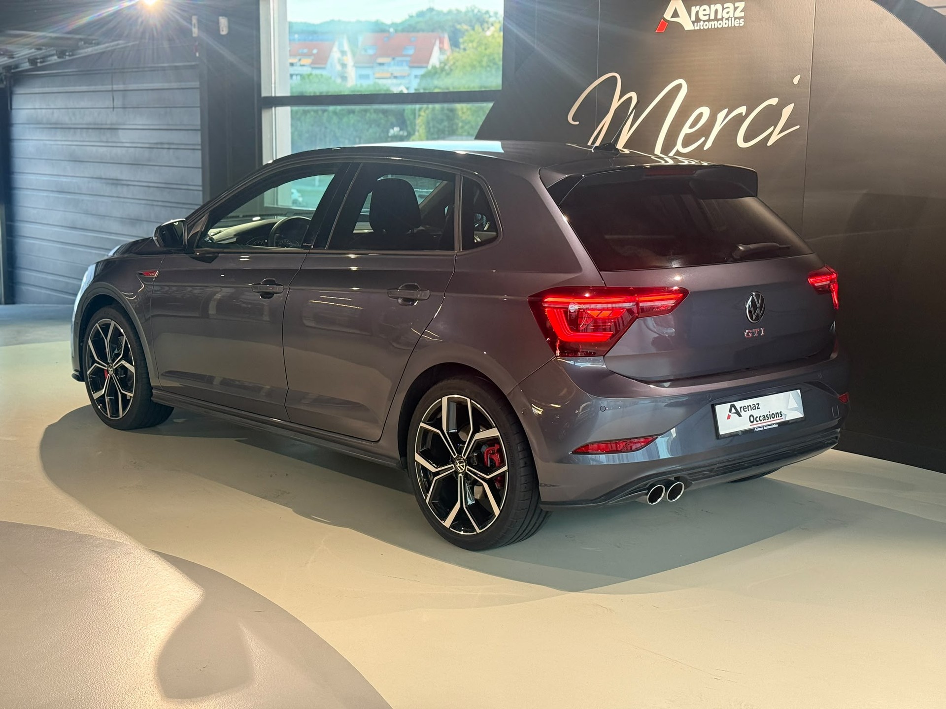VW Polo 2.0 TSI GTI United DSG-image-4