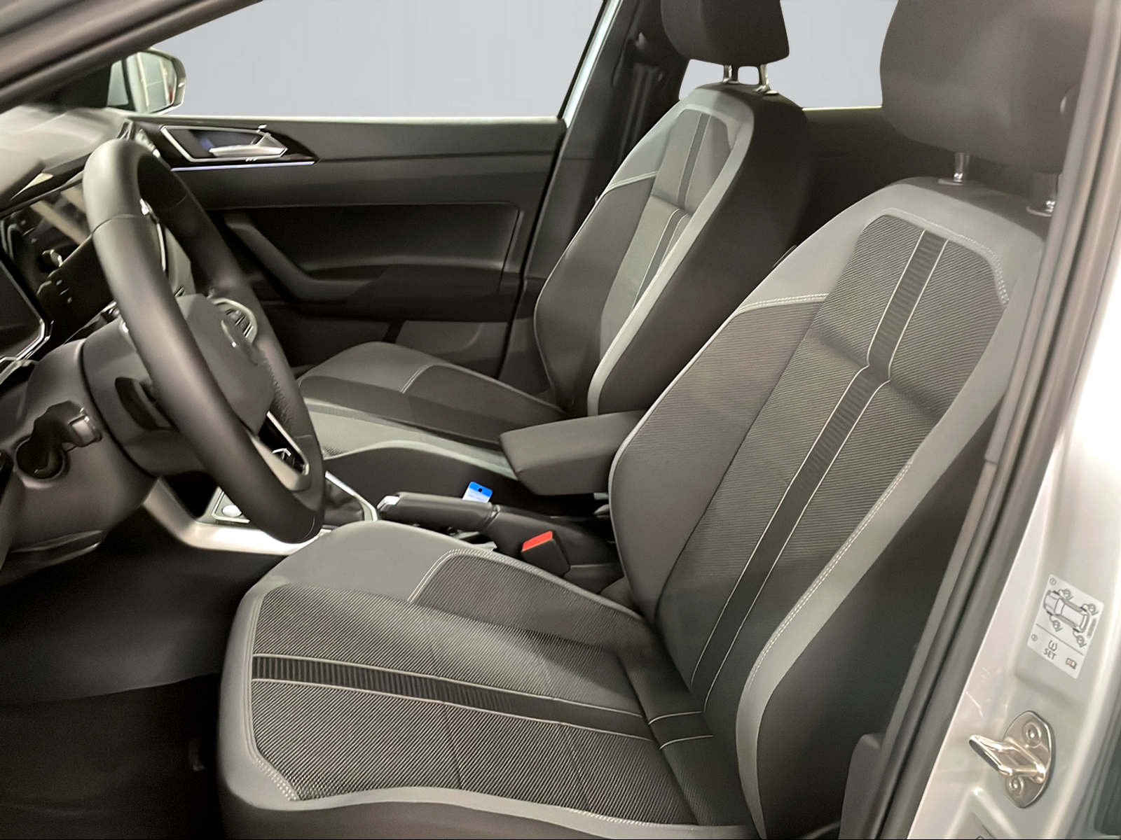 VW Polo 1.0 TSI Style Edition 50 DSG-image-7