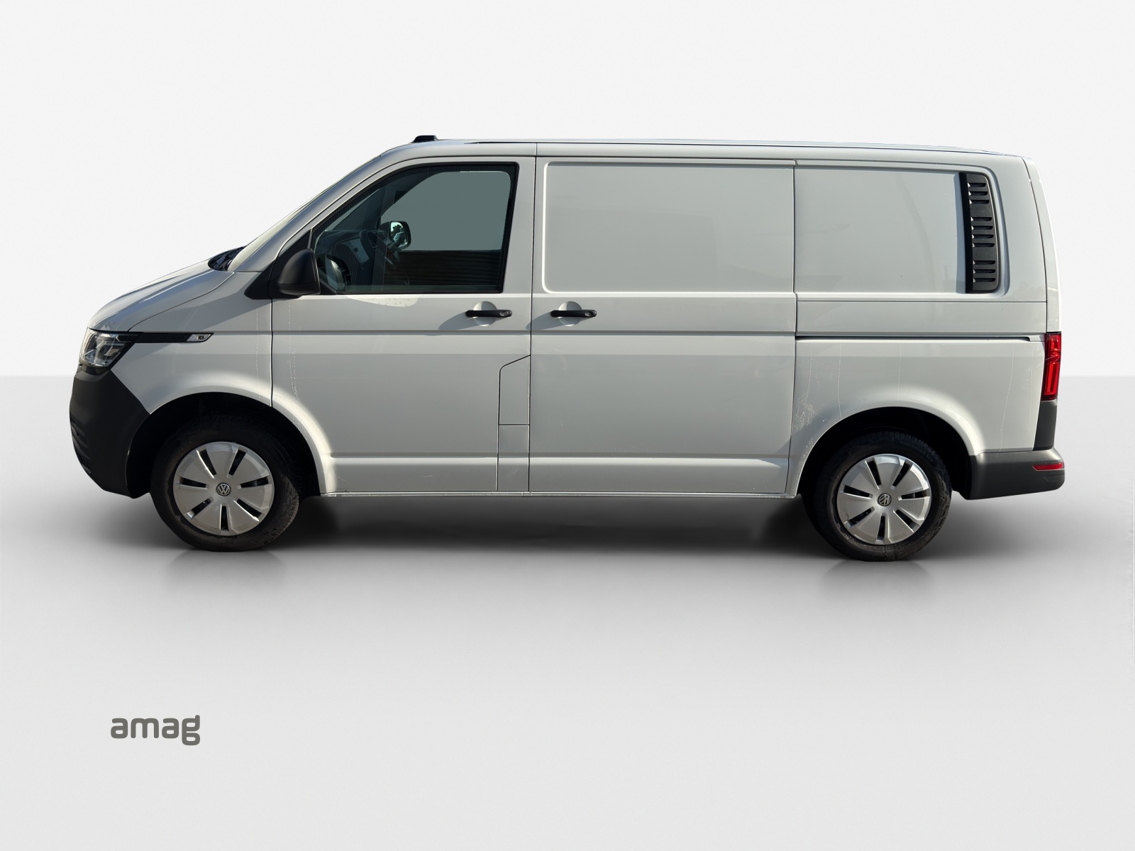 VW T6.1 2.0 TDI DSG-image-1