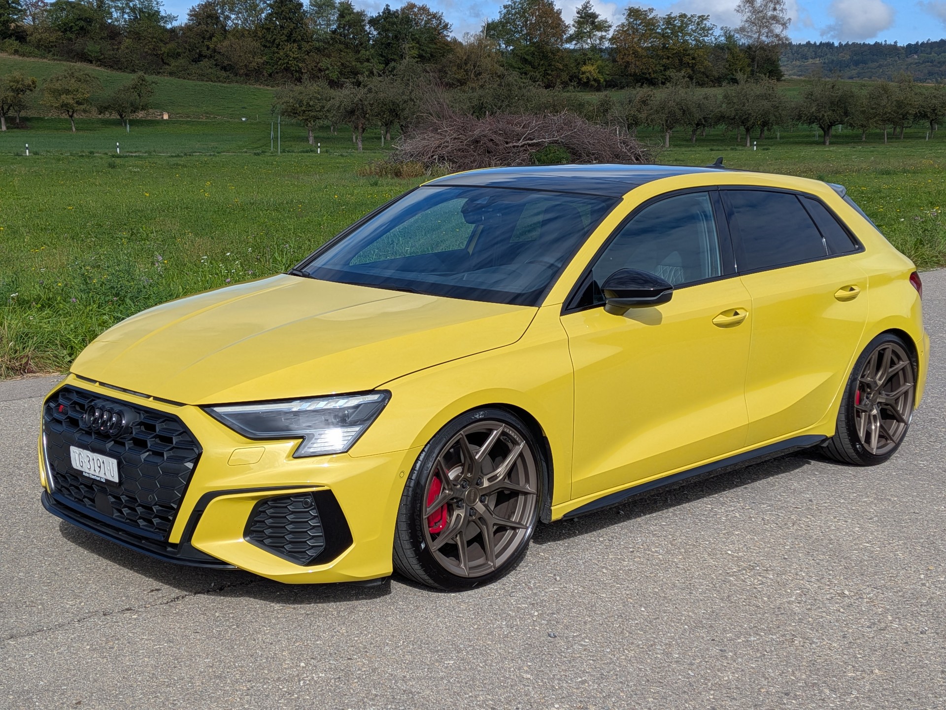 AUDI S3 Sportback 2.0 TFSI quattro S-tronic-image-2