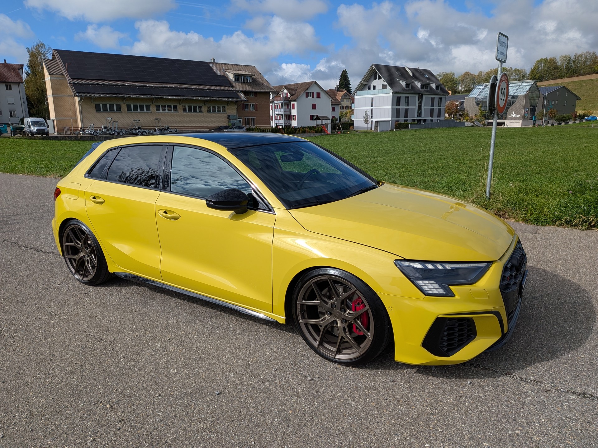 AUDI S3 Sportback 2.0 TFSI quattro S-tronic-image-5