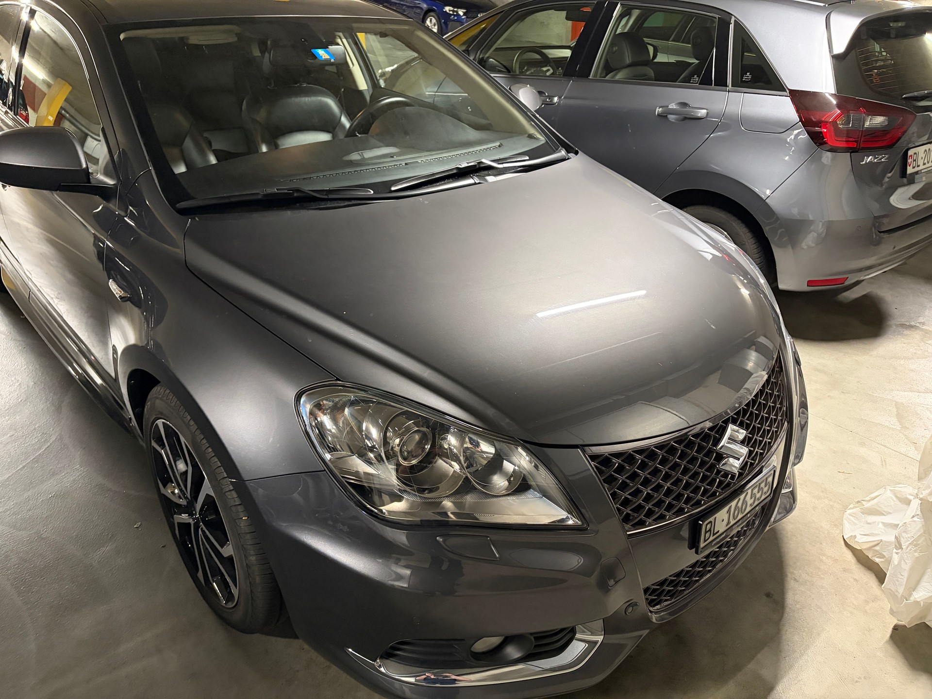 SUZUKI 2.4 VVT Sport Indigo CVT 4x4-image-2