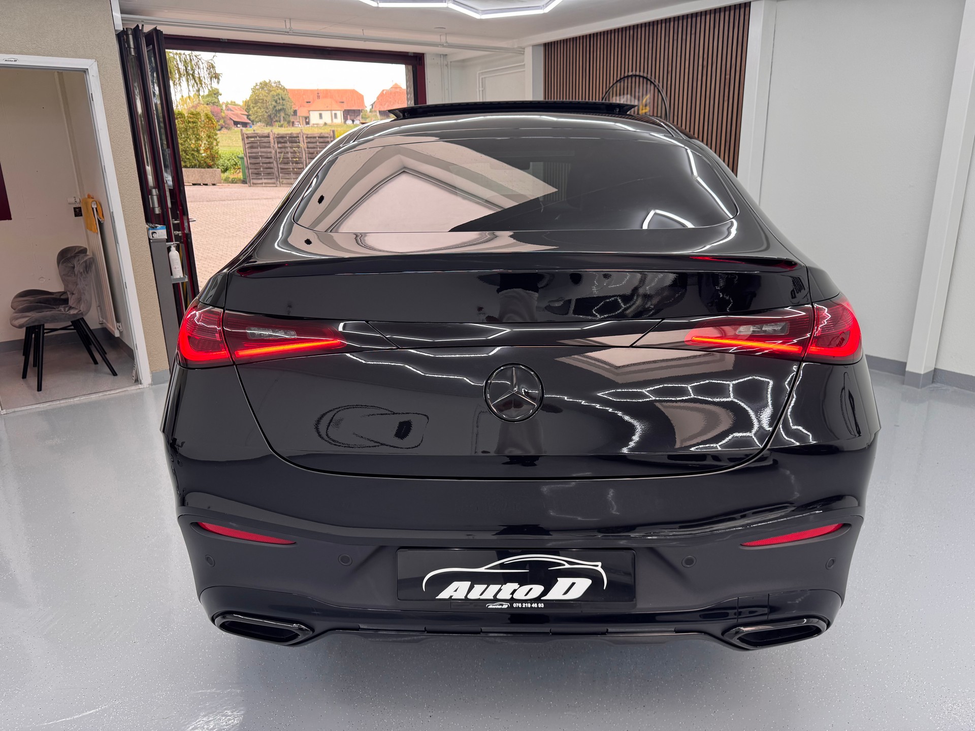 MERCEDES-BENZ GLC Coupé 220 d AMG LINE 4Matic 9G-Tronic-image-5