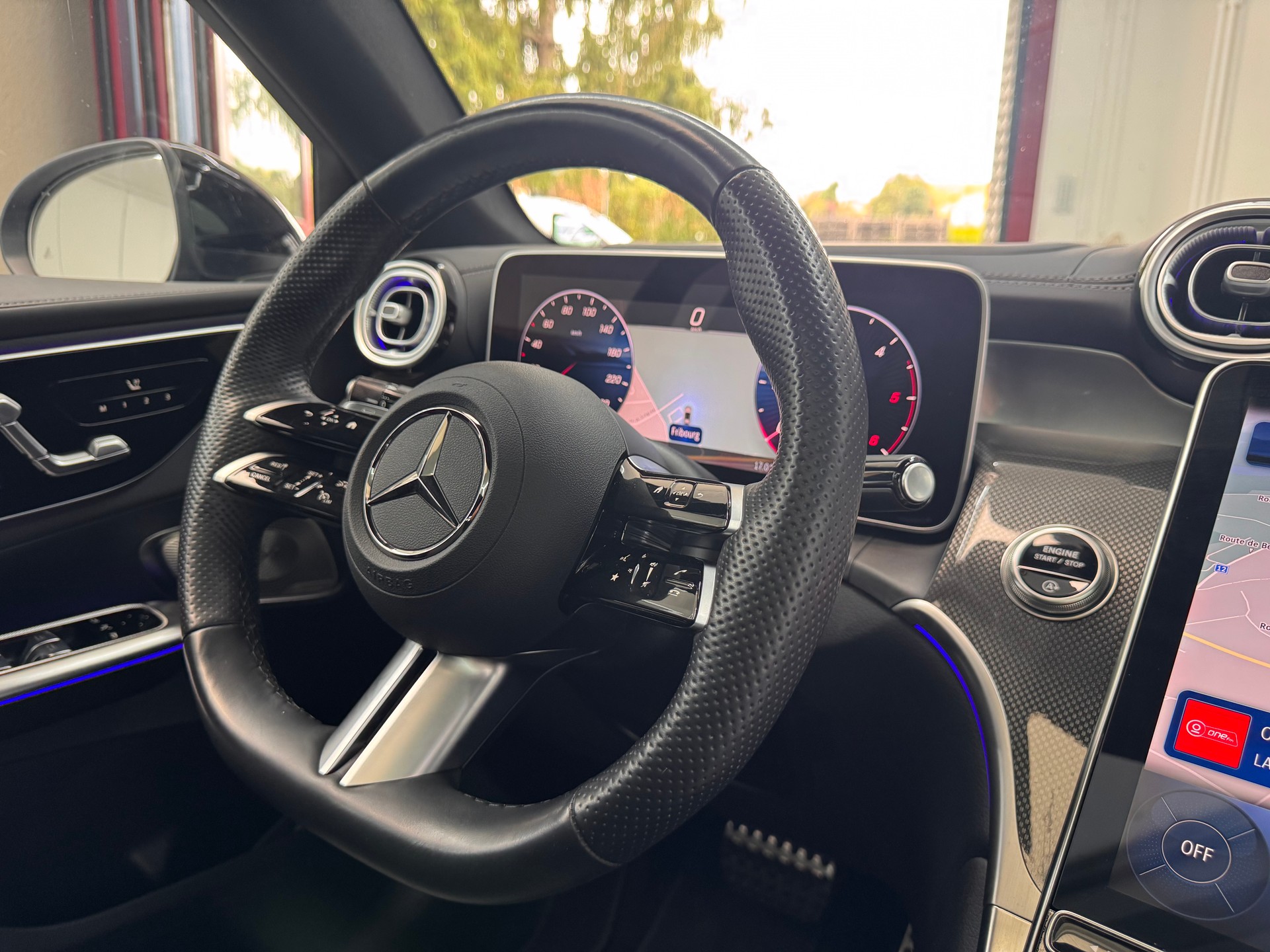 MERCEDES-BENZ GLC Coupé 220 d AMG LINE 4Matic 9G-Tronic-image-18