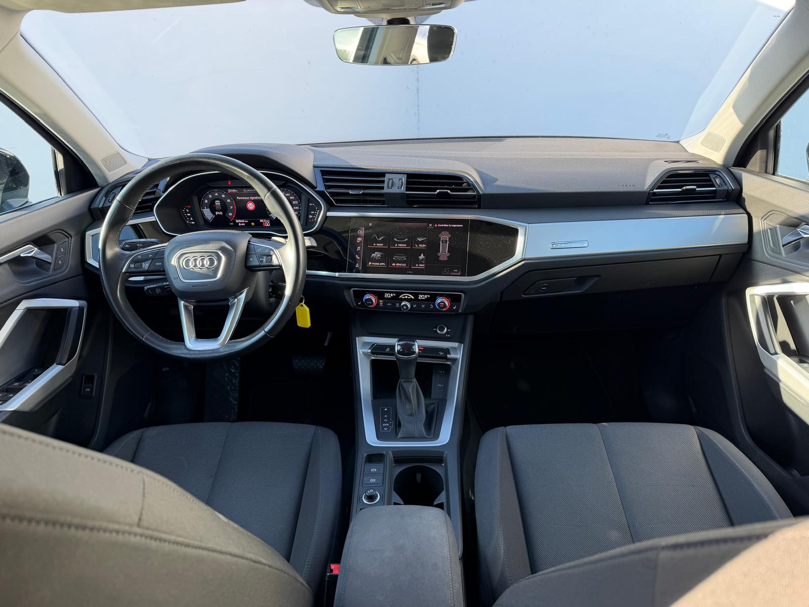 AUDI Q3 40 TFSI S line quattro S-tronic-image-5