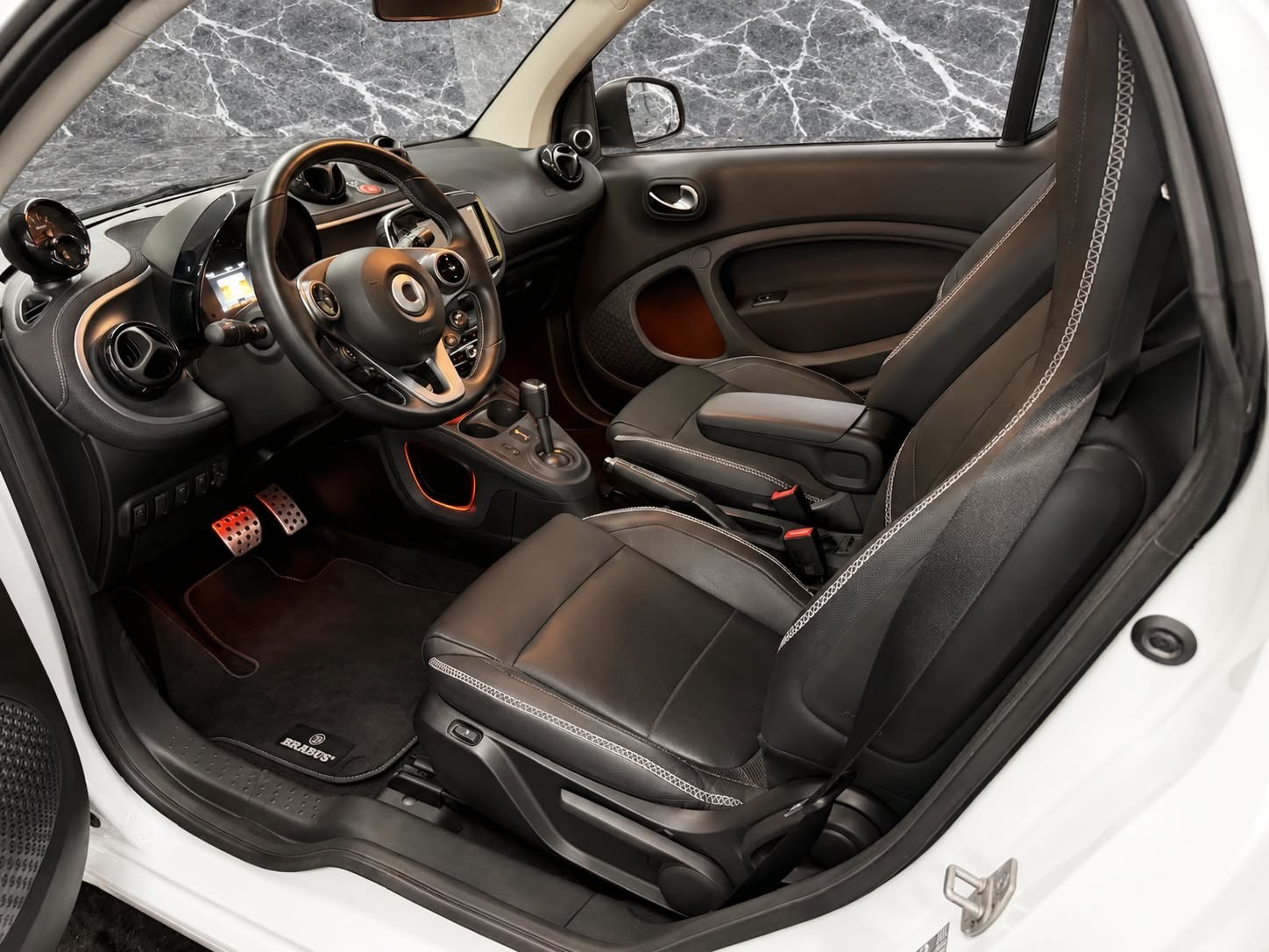 SMART fortwo Brabus 109 Xclusive twinmatic-image-22