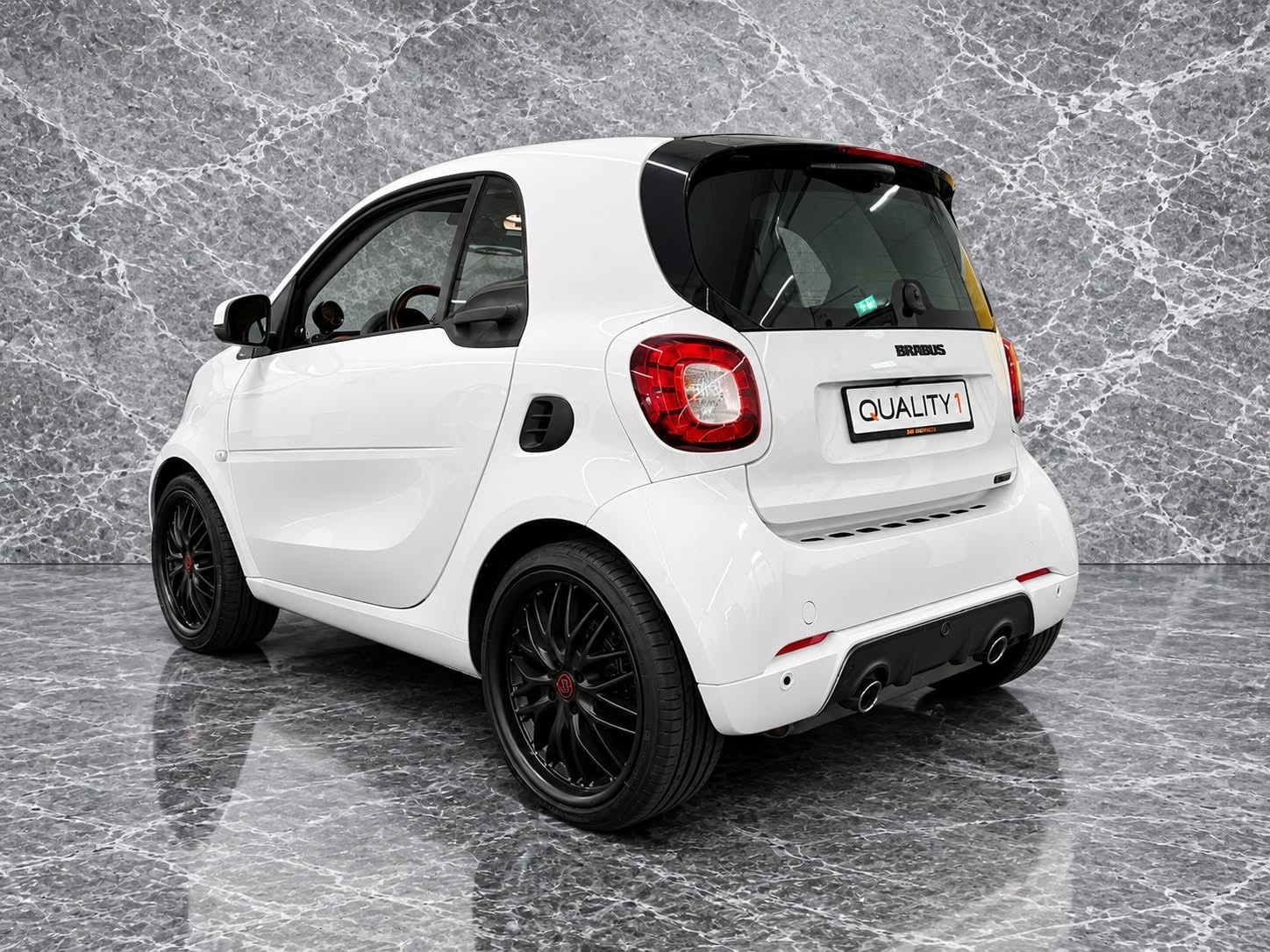 SMART fortwo Brabus 109 Xclusive twinmatic-image-9