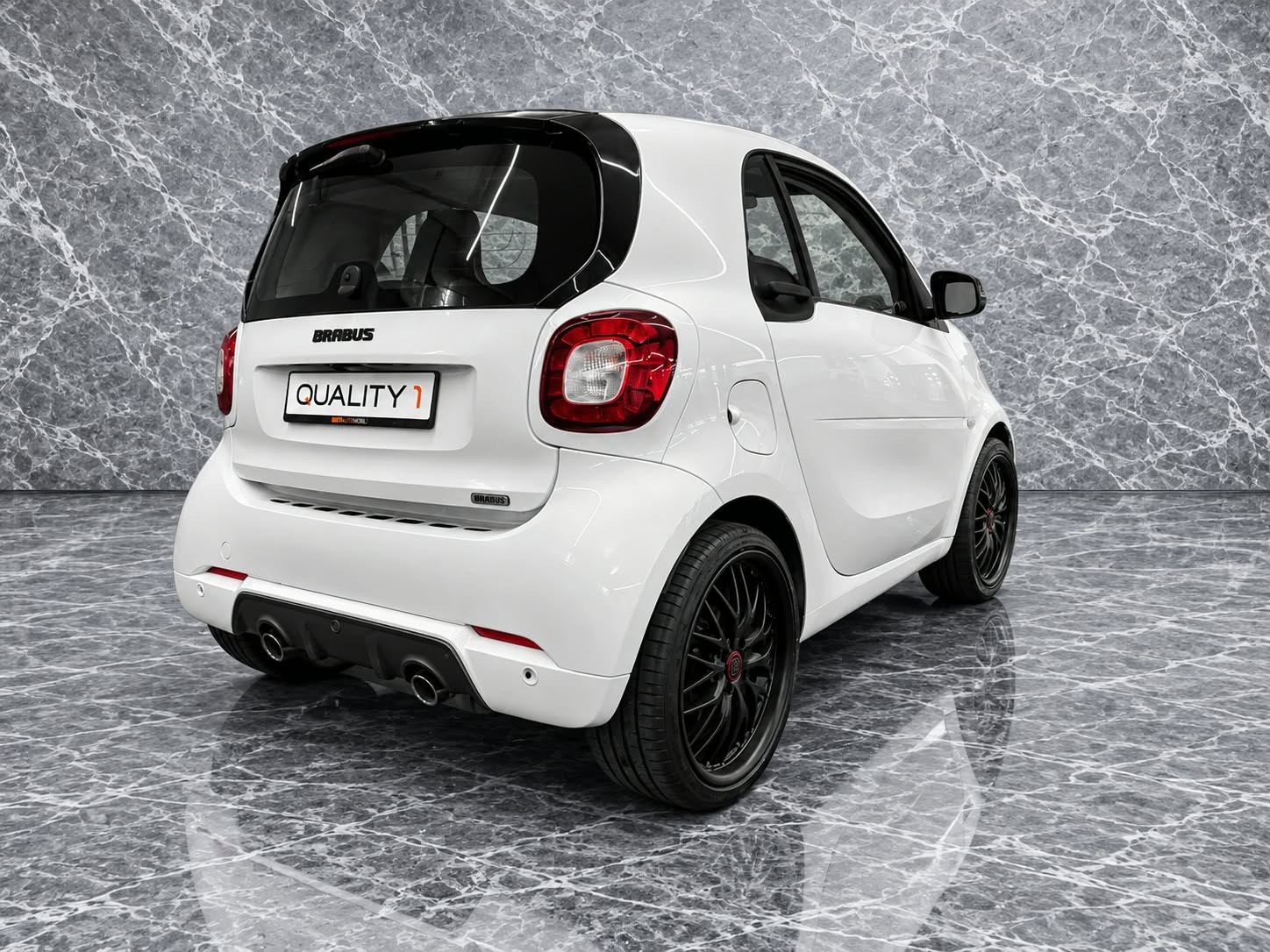 SMART fortwo Brabus 109 Xclusive twinmatic-image-10