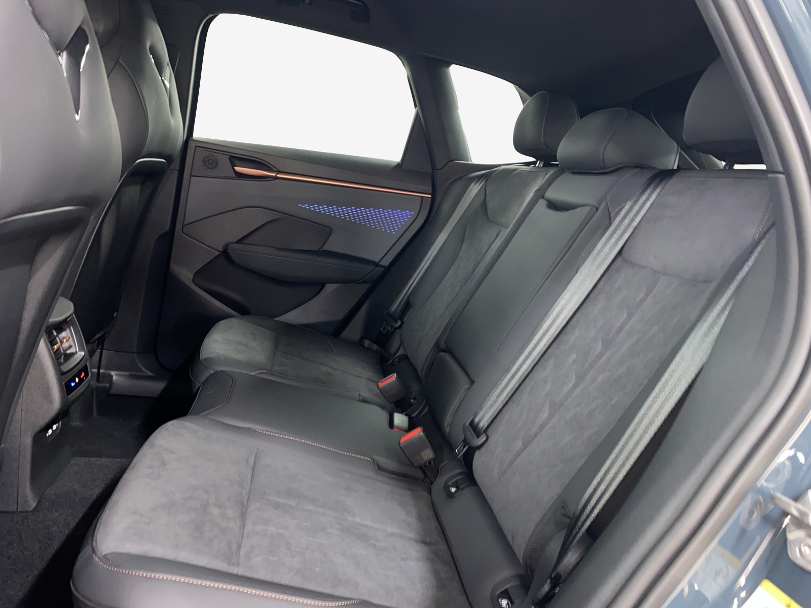 CUPRA Terramar 1.5 eTSI Prime Edition DSG-image-11