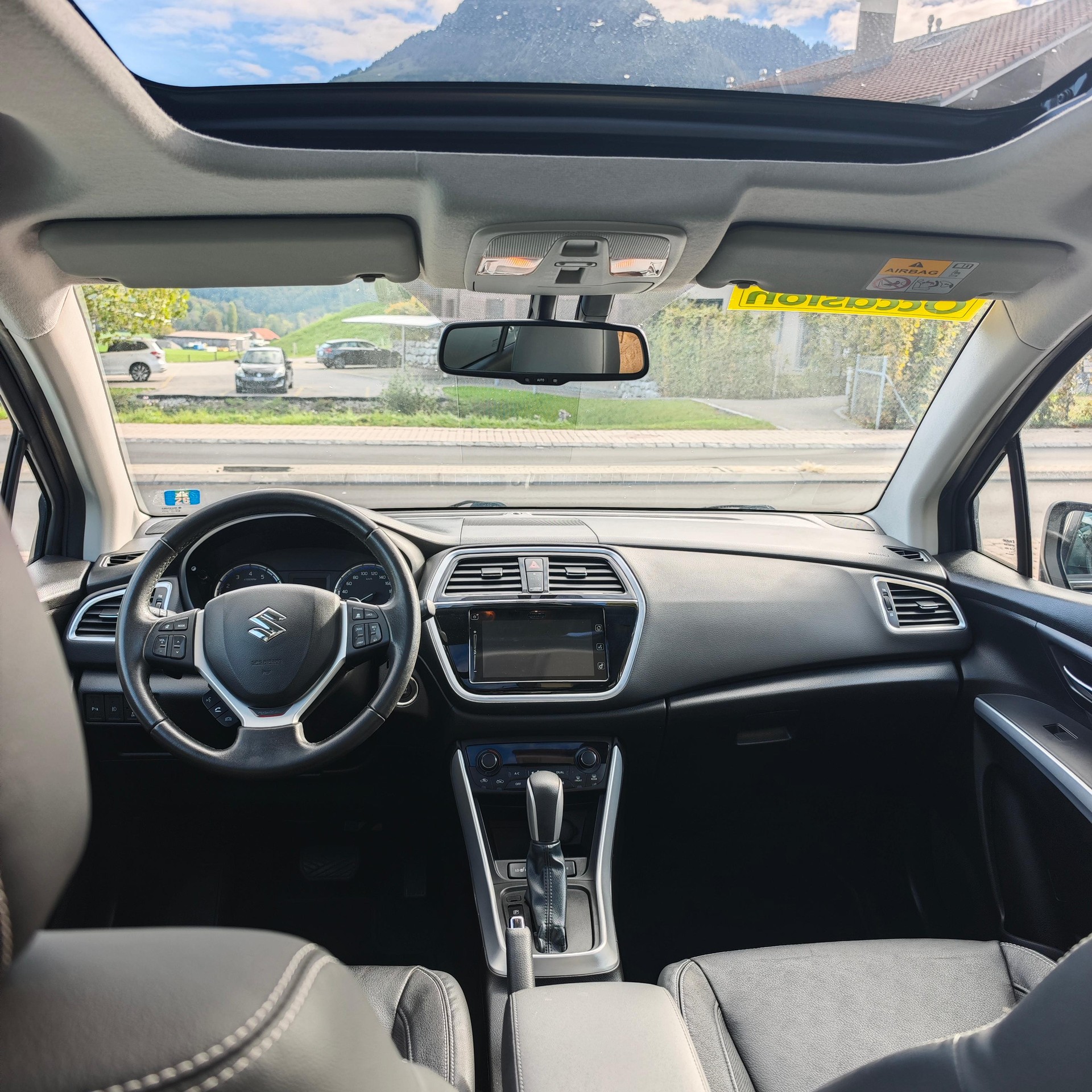 SUZUKI SX4 S-Cross 1.4 T Piz Sulai Top 4x4-image-5
