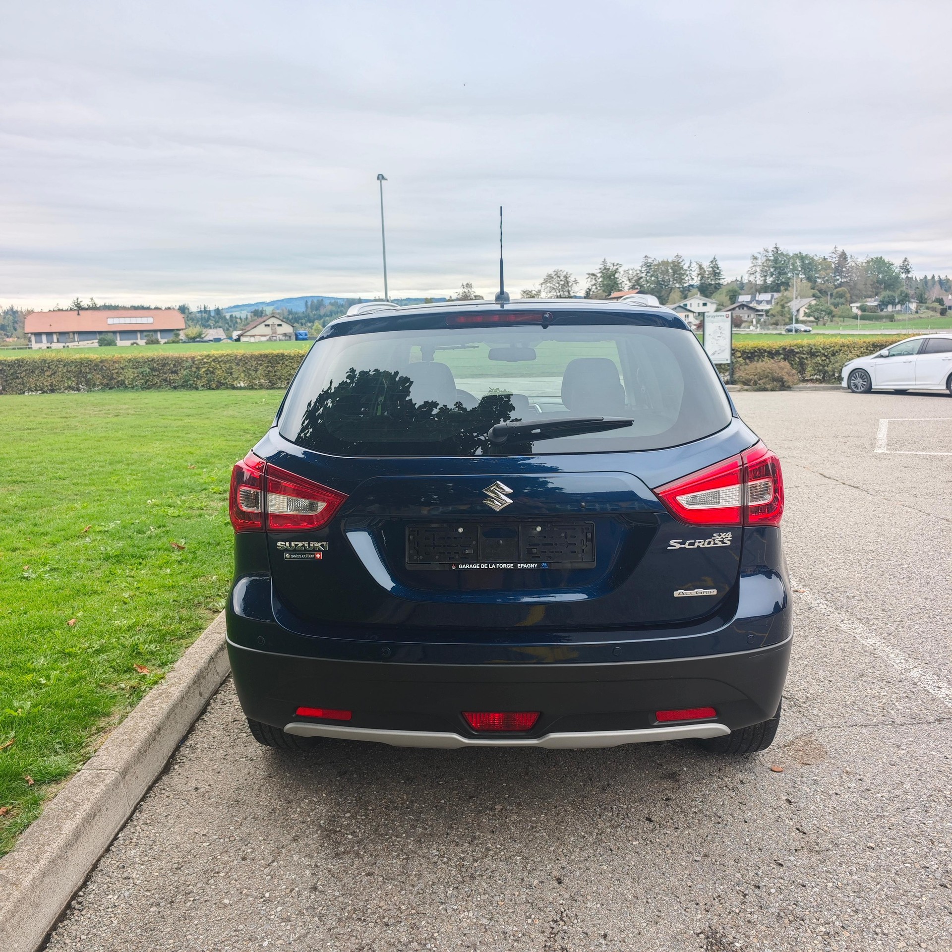 SUZUKI SX4 S-Cross 1.4 T Piz Sulai Top 4x4-image-11