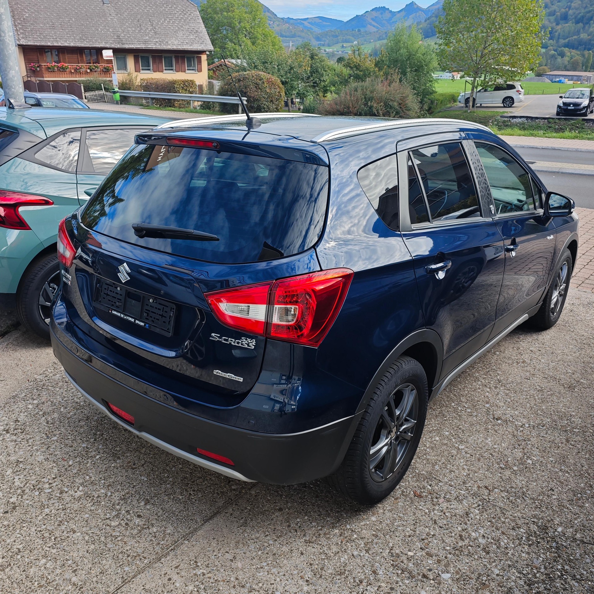 SUZUKI SX4 S-Cross 1.4 T Piz Sulai Top 4x4-image-10