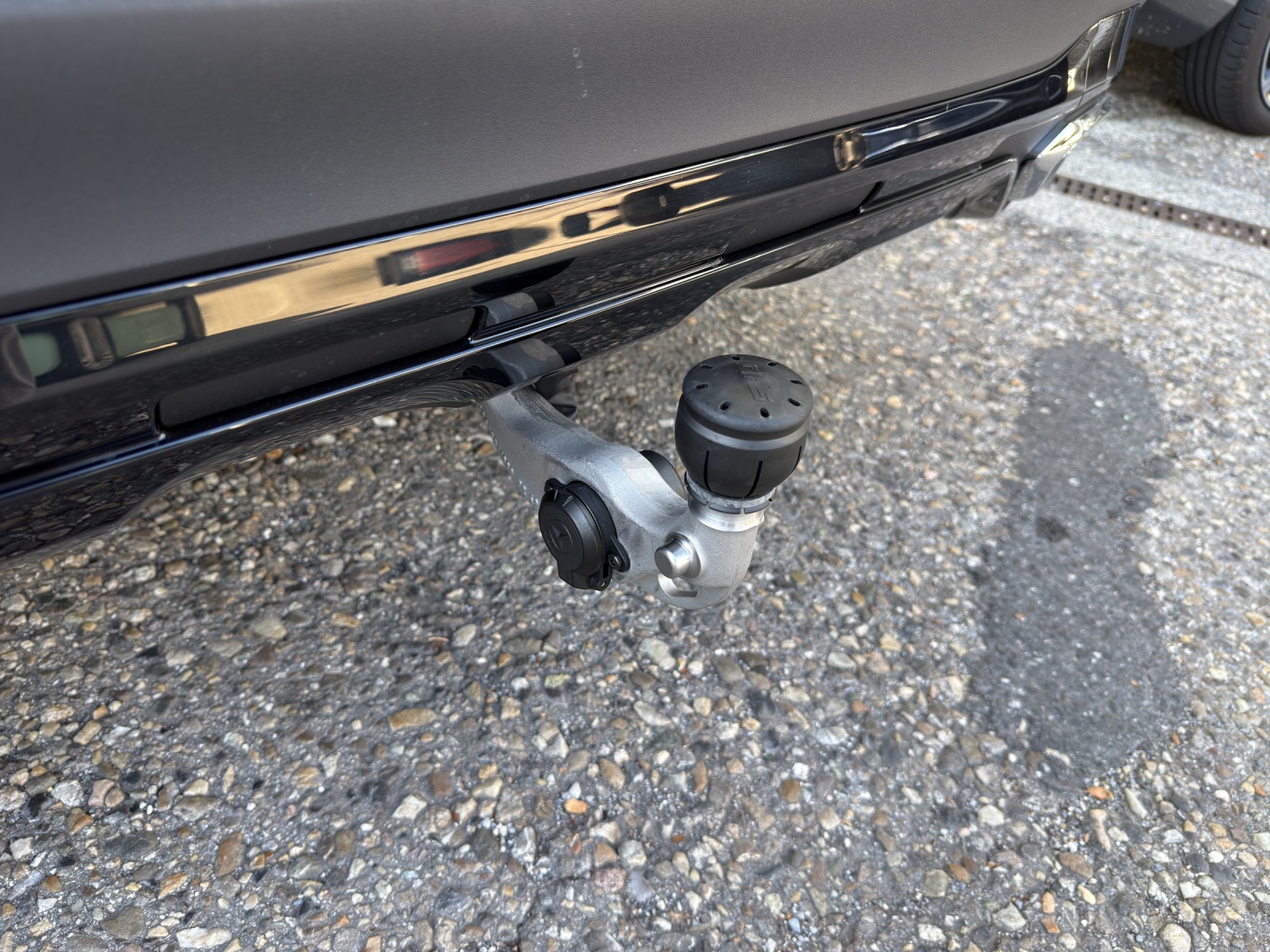 MERCEDES-BENZ GLC 220 d 4Matic 9G-Tronic-image-15