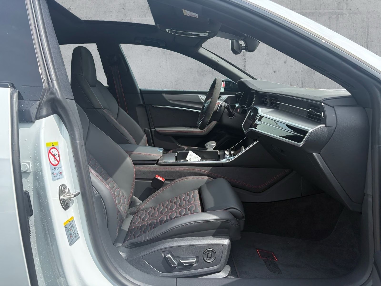 AUDI RS7 Sportback MHEV-image-5