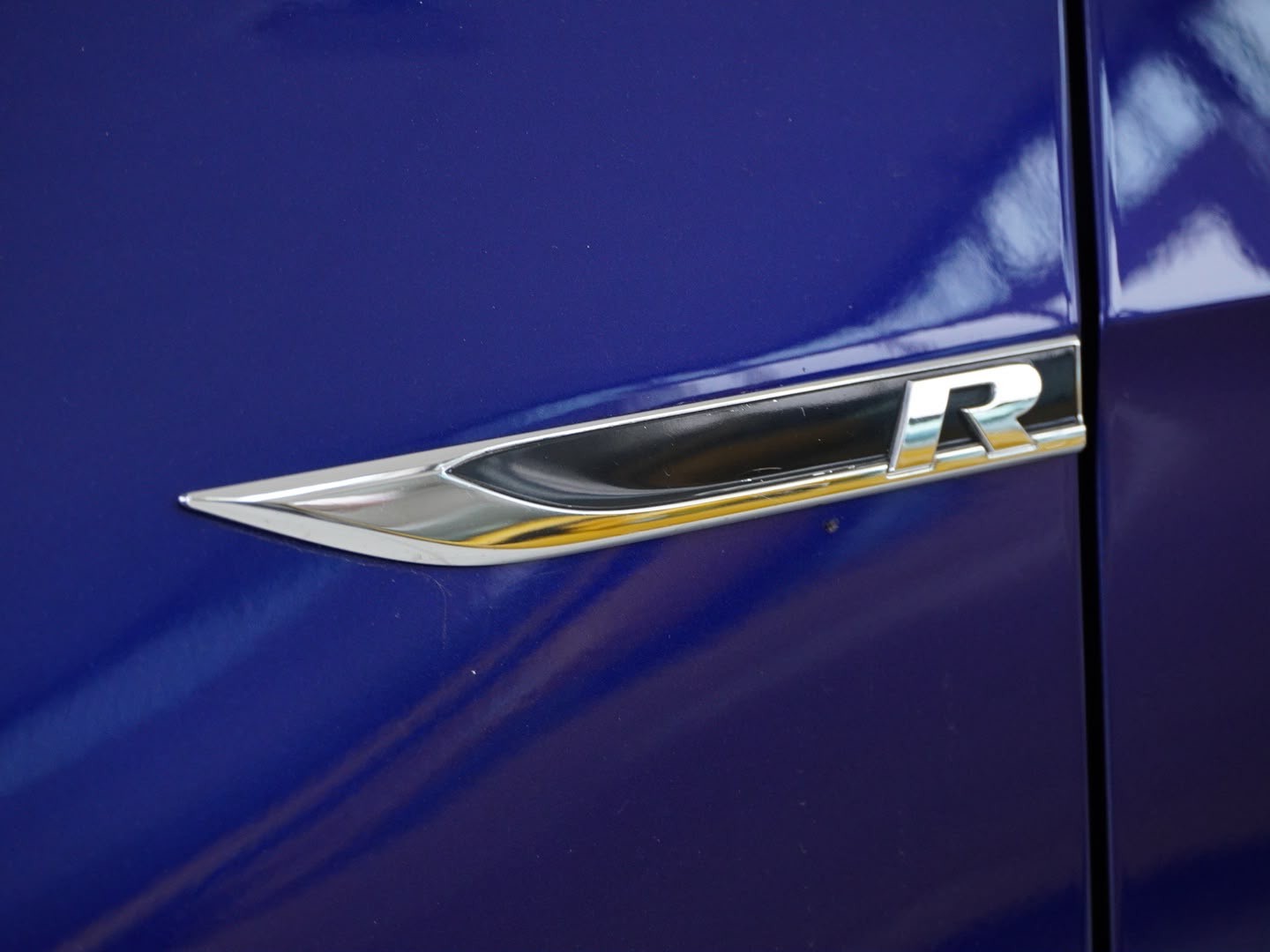 VW Golf Variant 2.0 TSI R 4Motion DSG-image-14