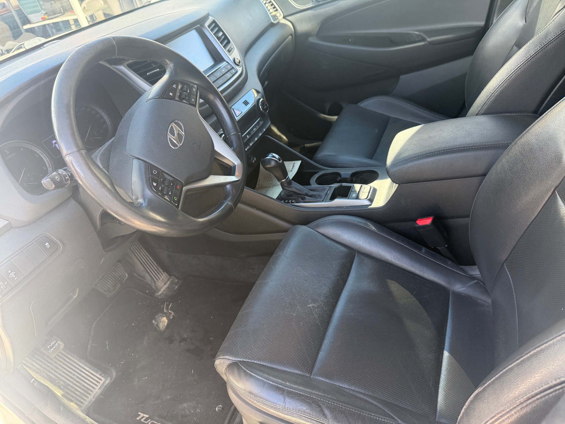 HYUNDAI Tucson 2.0 CRDI Vertex 4WD Automatic-image-7
