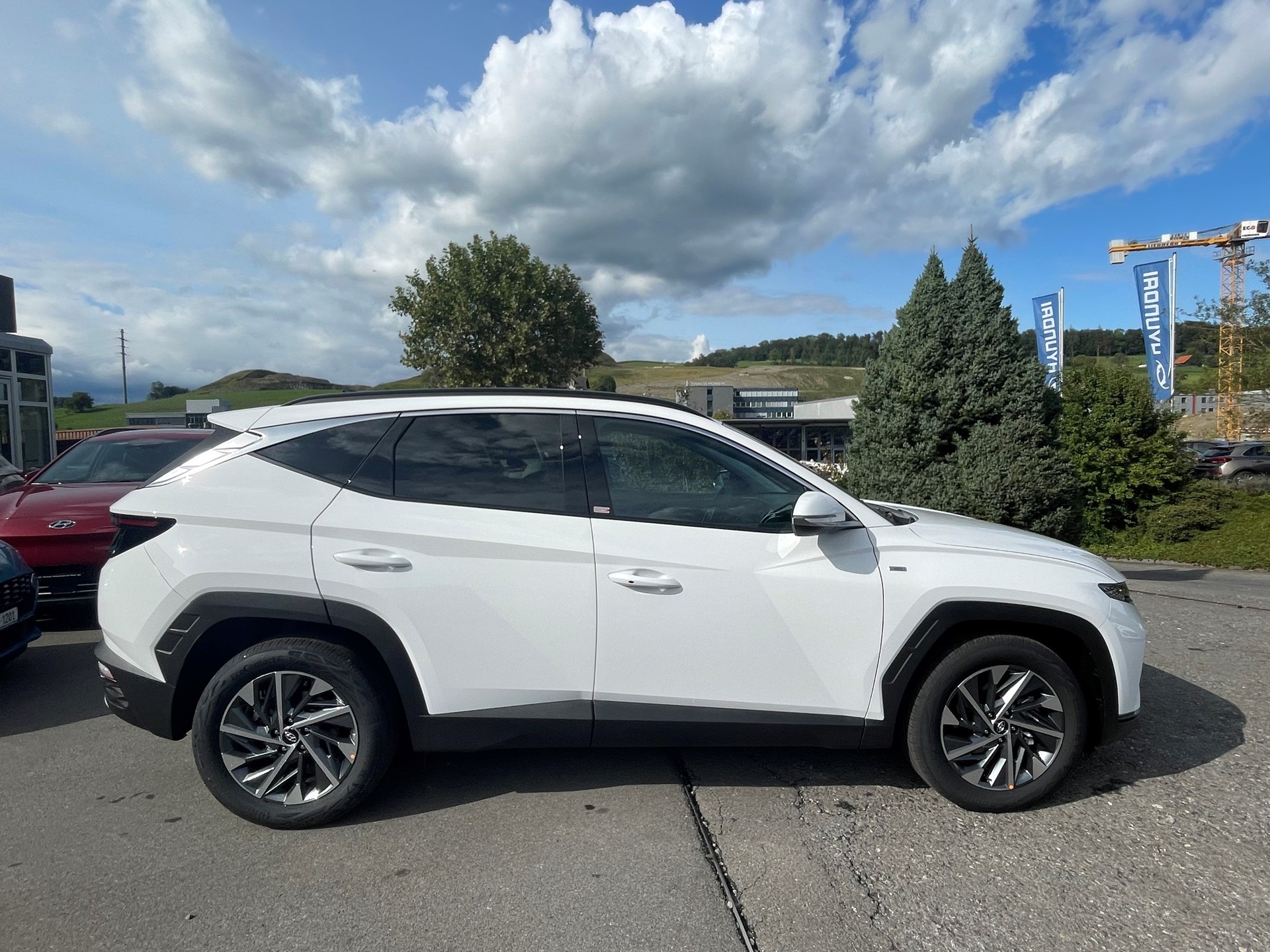 HYUNDAI Tucson 1.6 CRDI 48V Amplia 4WD DCT-image-6