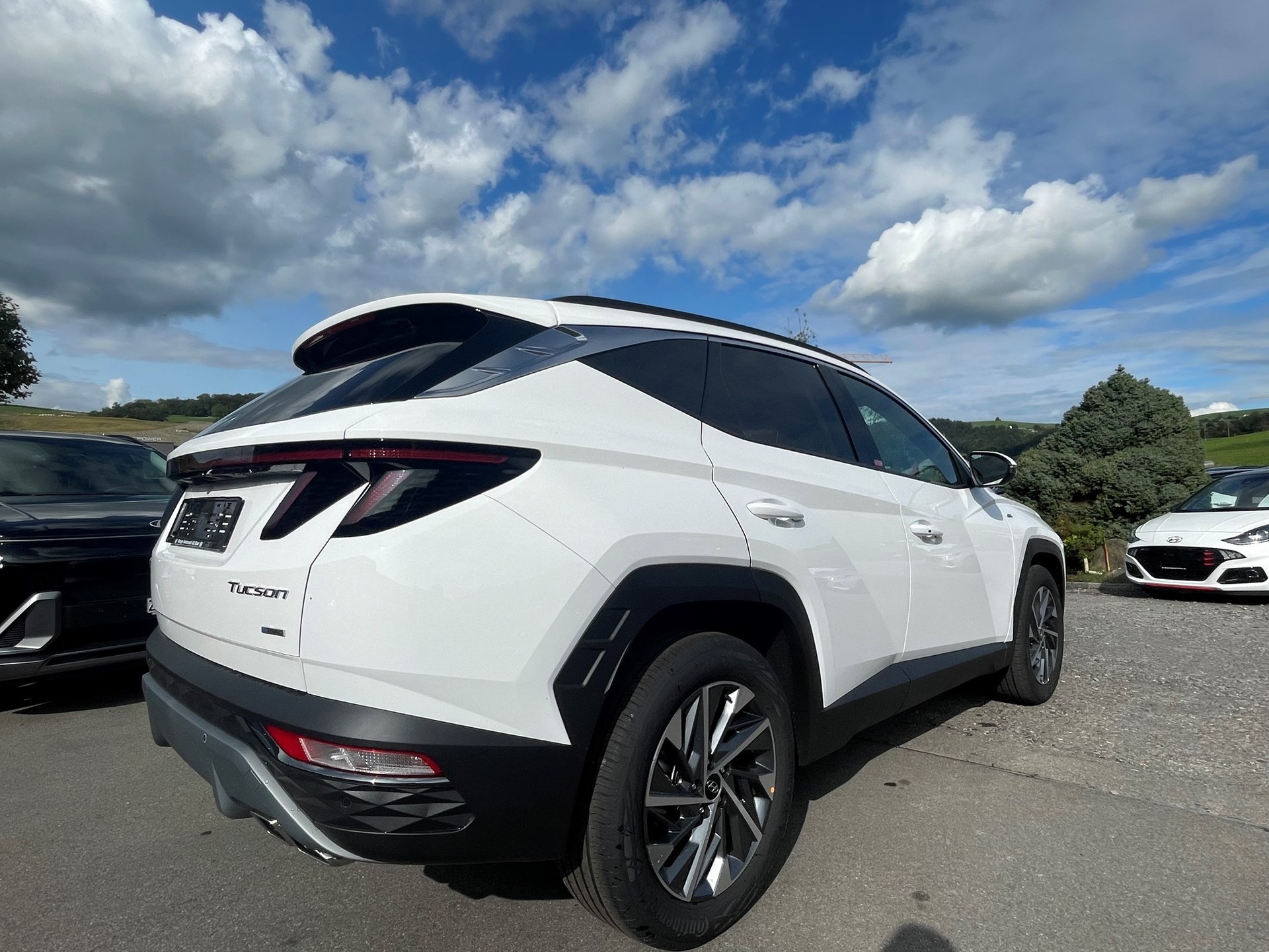 HYUNDAI Tucson 1.6 CRDI 48V Amplia 4WD DCT-image-3