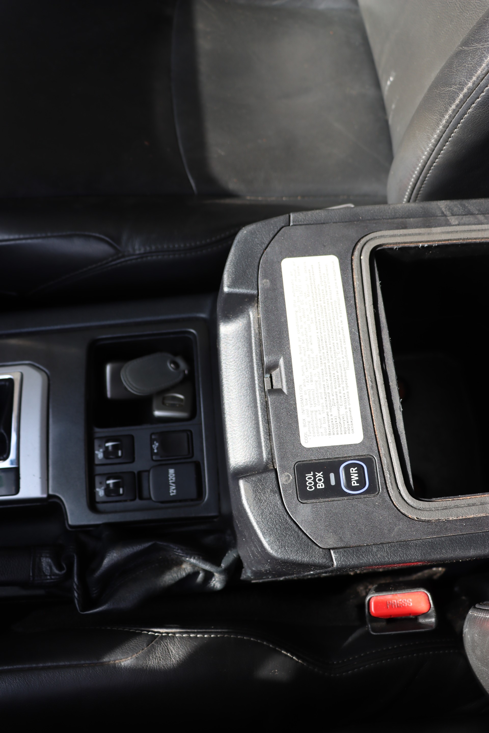 TOYOTA Land Cruiser 3.0 TD Sol Premium Automatic-image-19