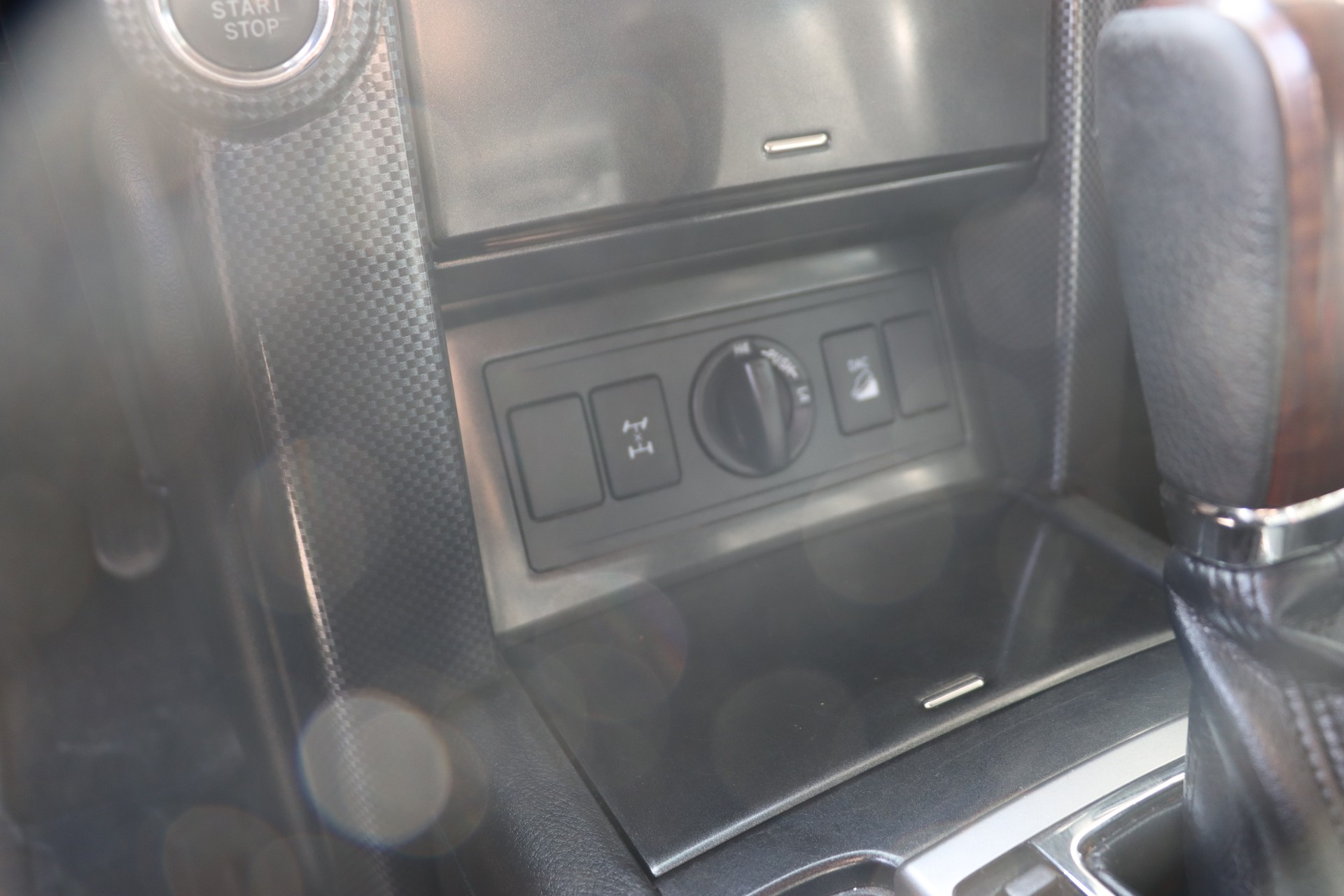 TOYOTA Land Cruiser 3.0 TD Sol Premium Automatic-image-17