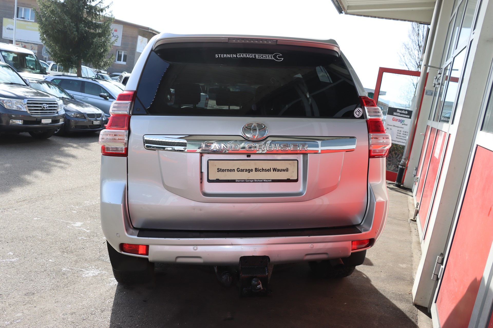 TOYOTA Land Cruiser 3.0 TD Sol Premium Automatic-image-8