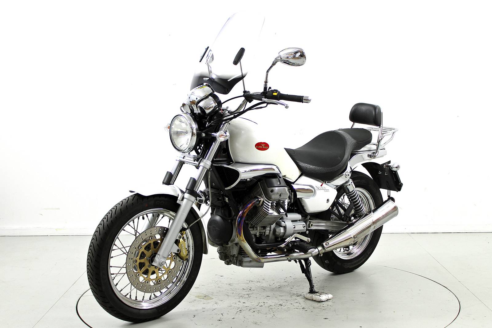 MOTO GUZZI Nevada 750 i.e.-showroom-element-2