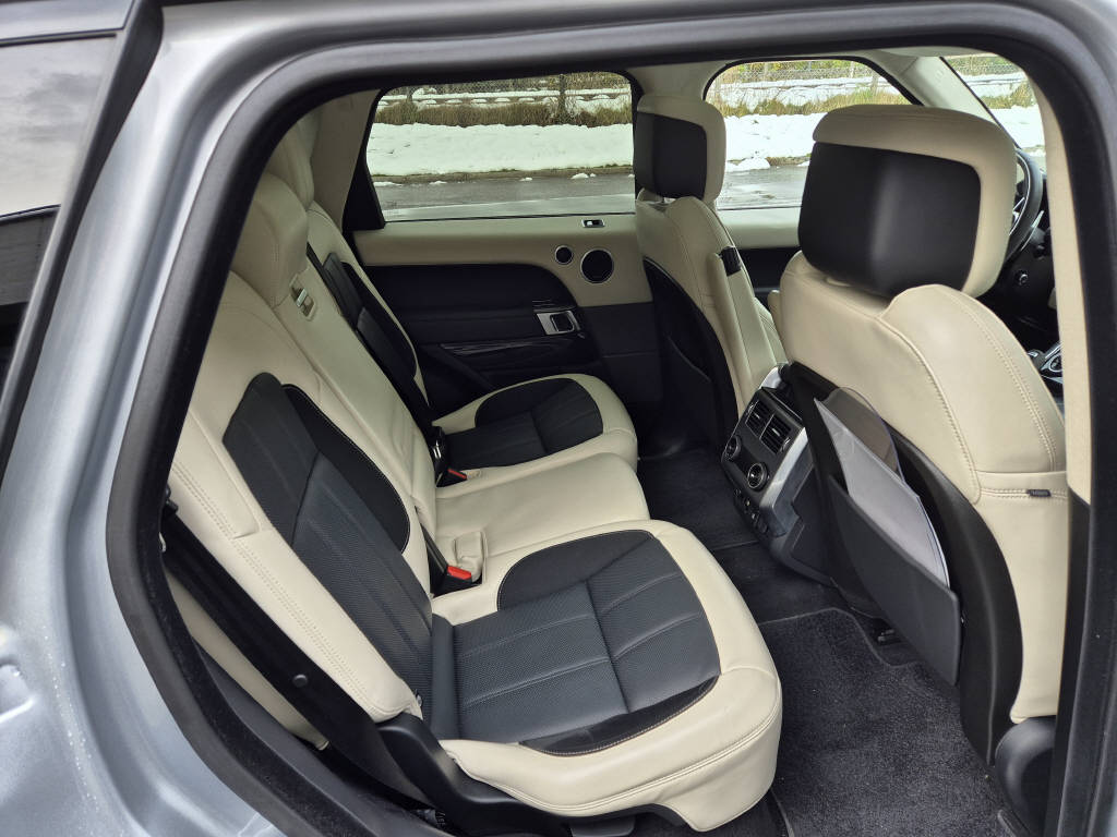 LAND ROVER Range Rover Sport 3.0 I6 HST-image-8