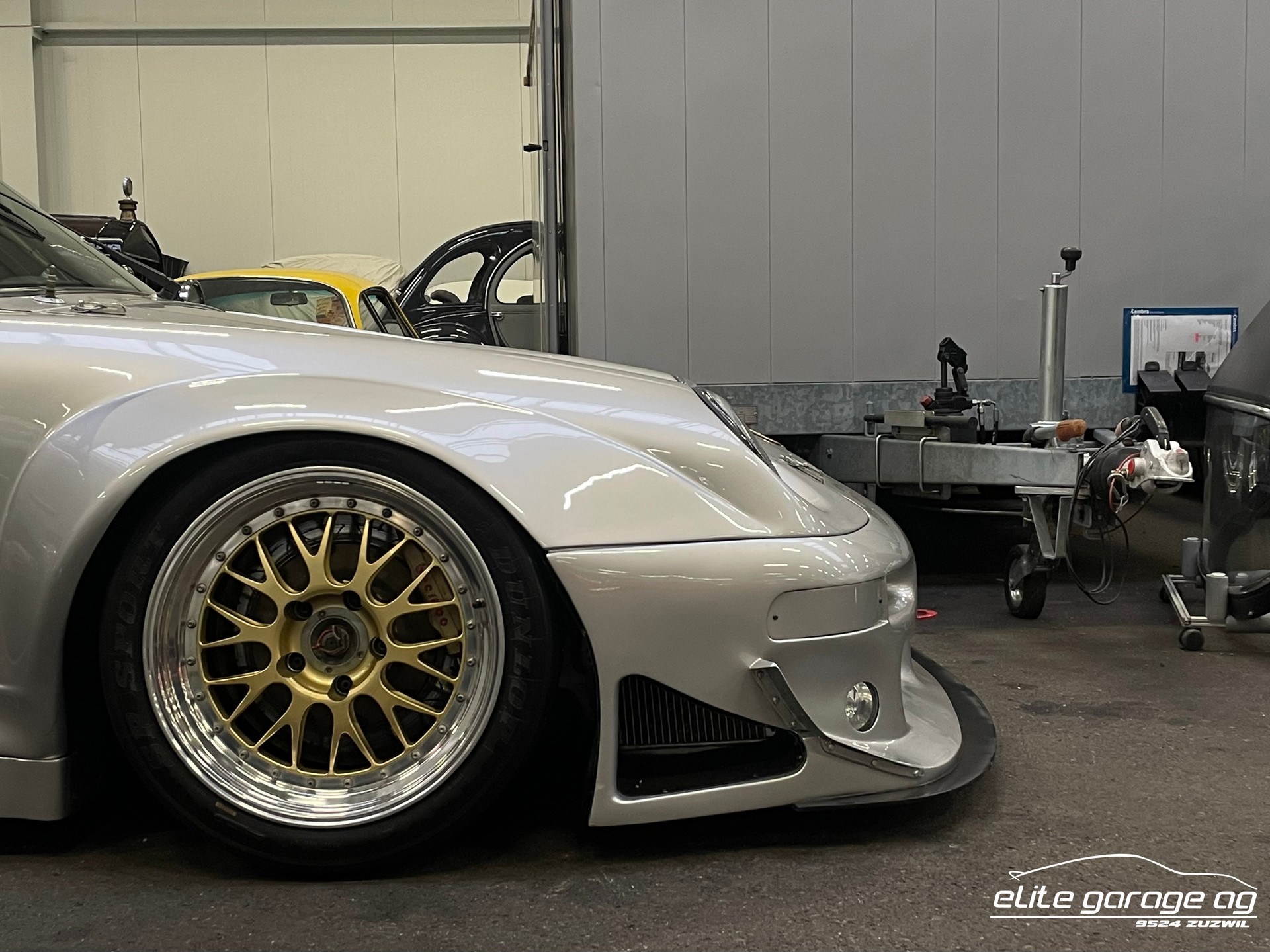 PORSCHE 911 993 GT2 R / "RENNVERSION"-image-2