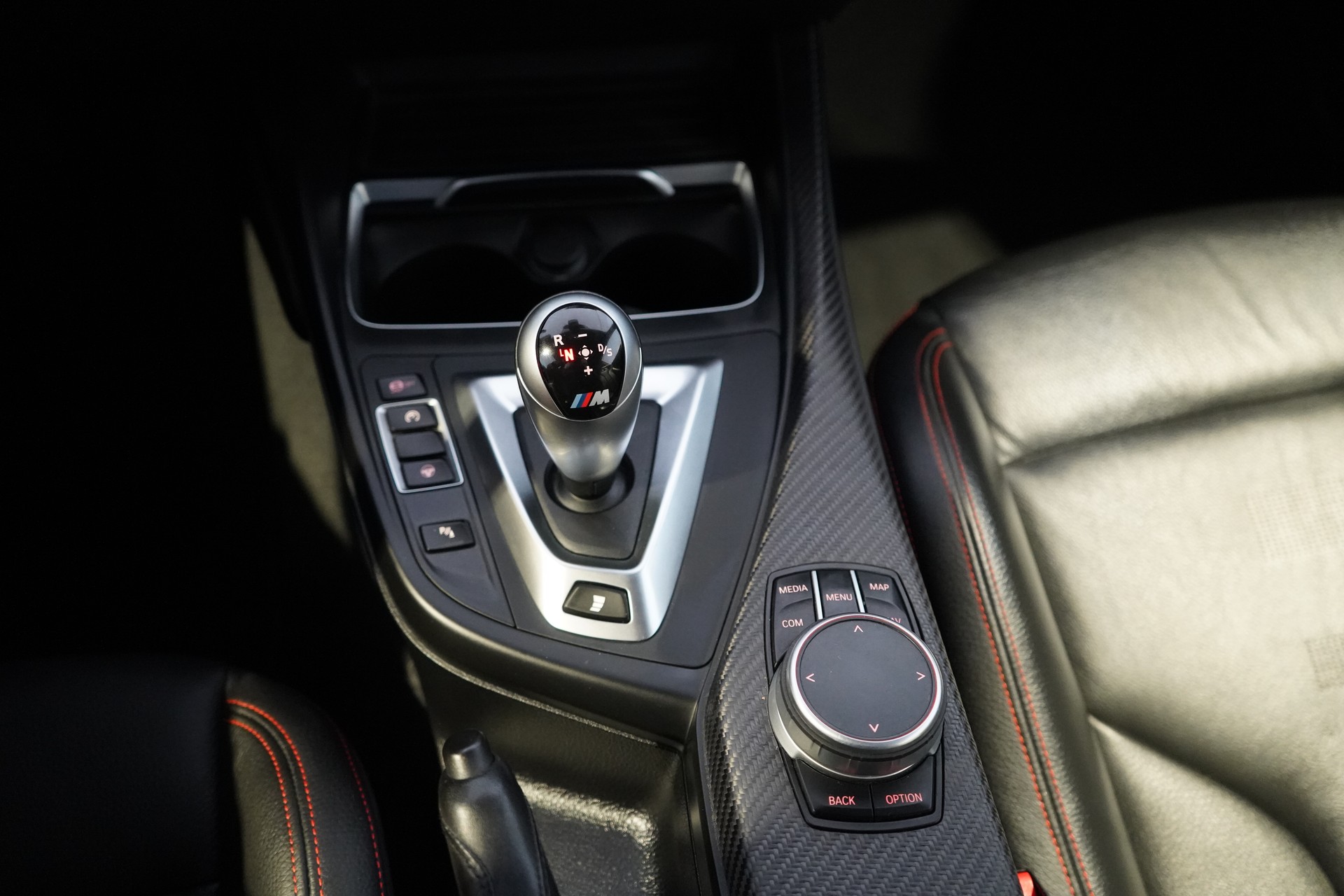 BMW M2 Competition / CH - Fahrzeug Grail Abgasanlage-image-10