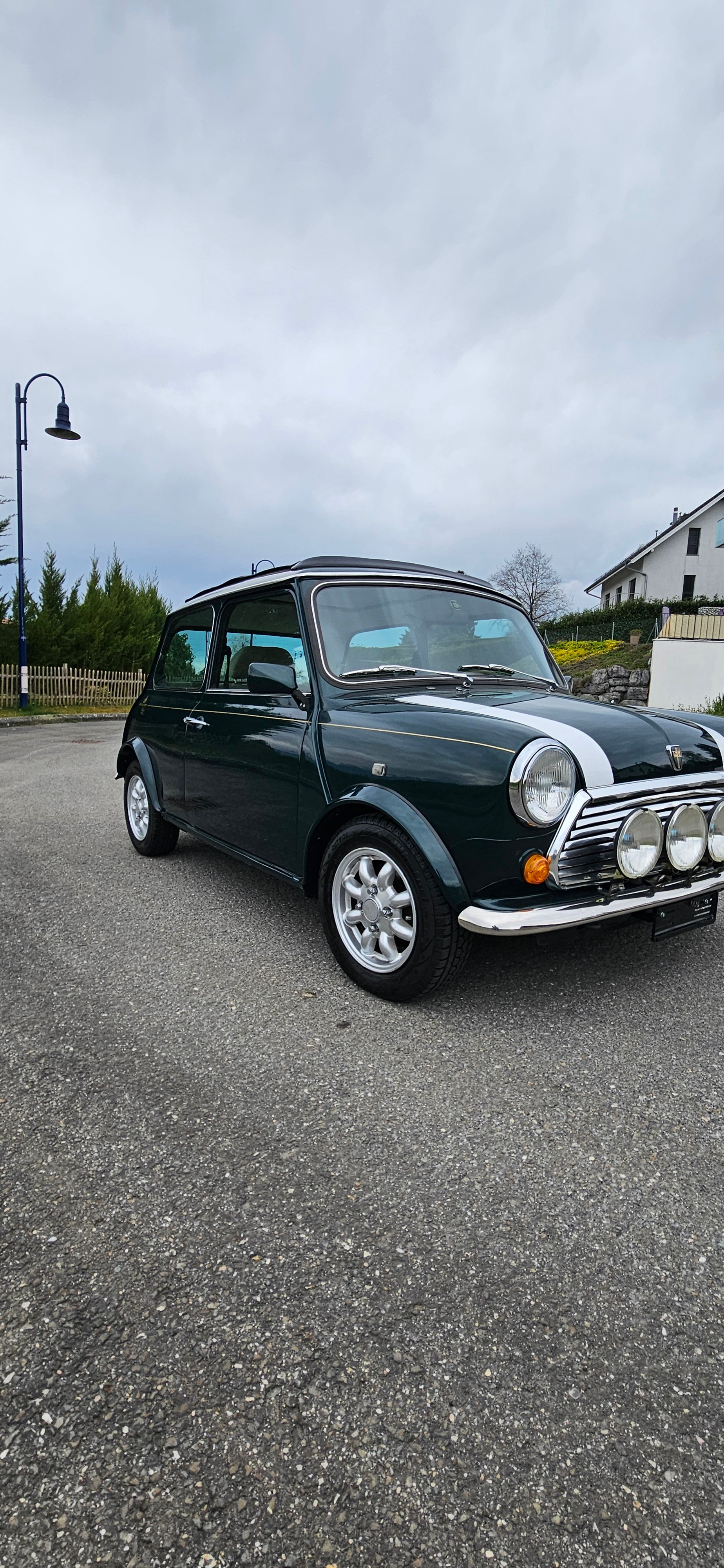 MINI Mini Cooper 1300-image-0