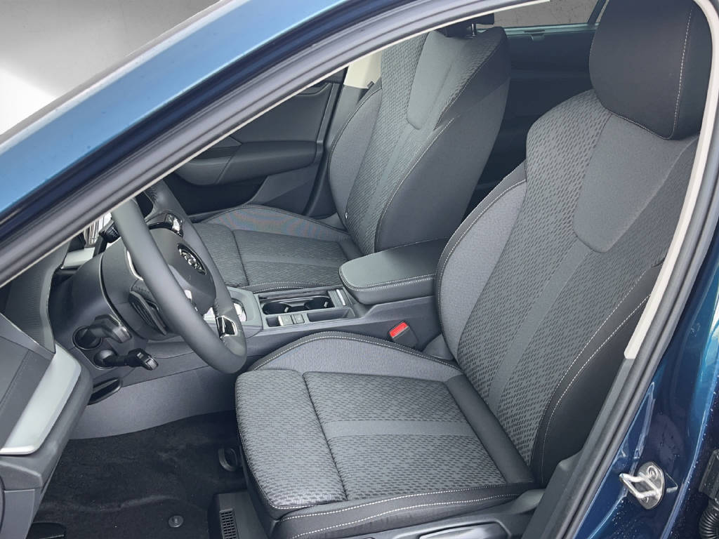 SKODA Octavia Combi 1.0 TSI mHEV DSG Ambition-image-7