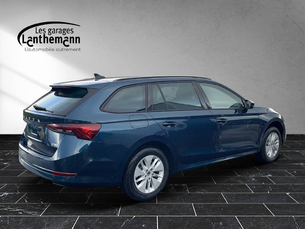 SKODA Octavia Combi 1.0 TSI mHEV DSG Ambition-image-4