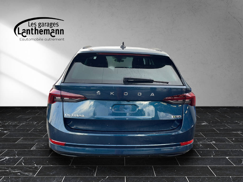 SKODA Octavia Combi 1.0 TSI mHEV DSG Ambition-image-3