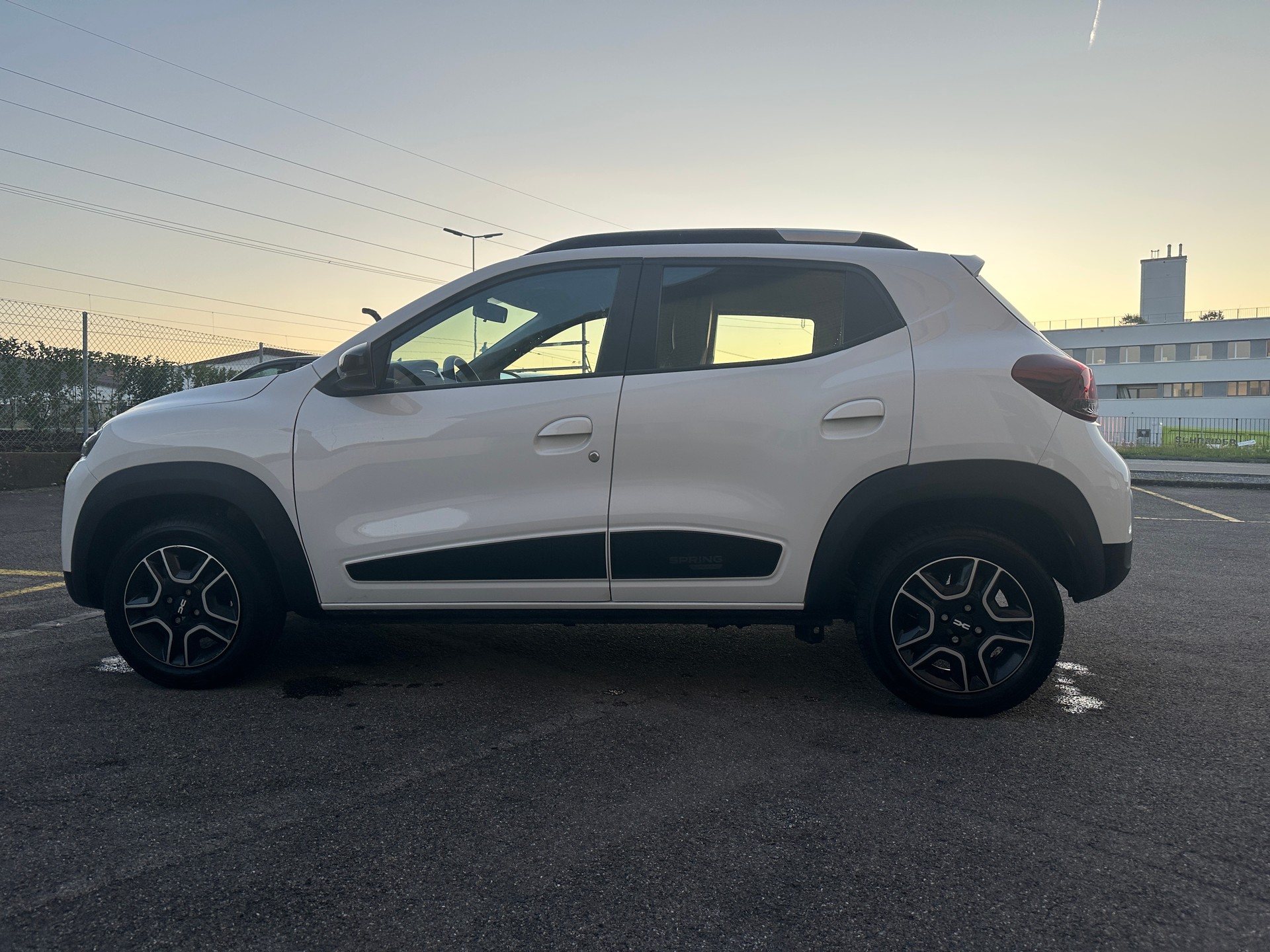 DACIA Spring 27 kWh Expression-image-8
