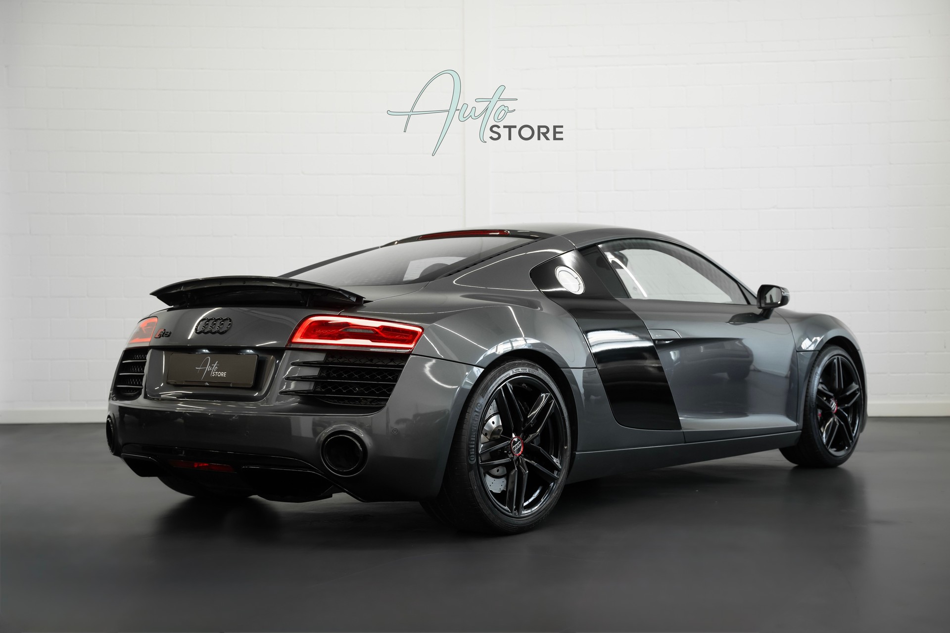 AUDI R8 Coupé 4.2 S-Tronic Capristo-showroom-element-1