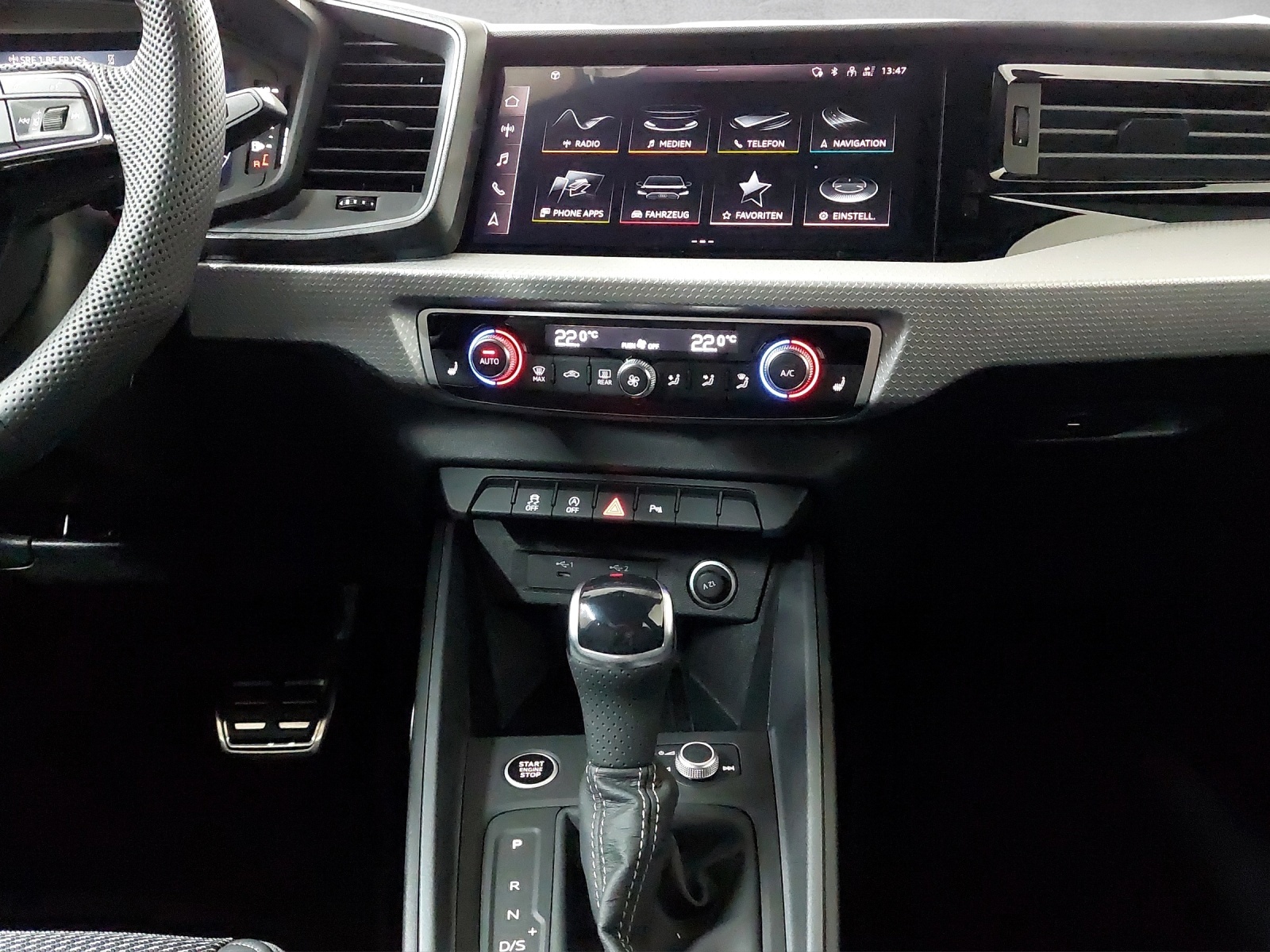 AUDI A1 Sportback 30 TFSI S Line Attraction S-tronic-image-7