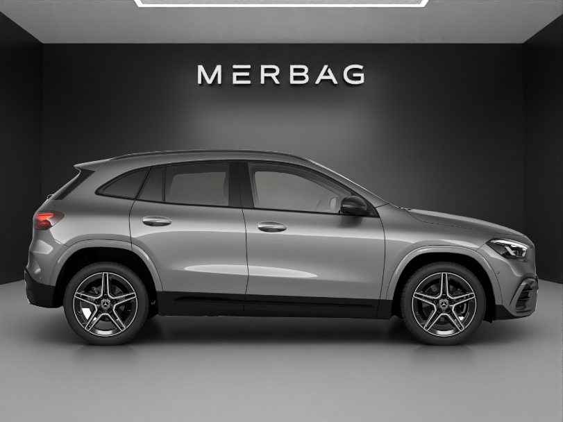 MERCEDES-BENZ GLA 200 7G-DCT-image-1