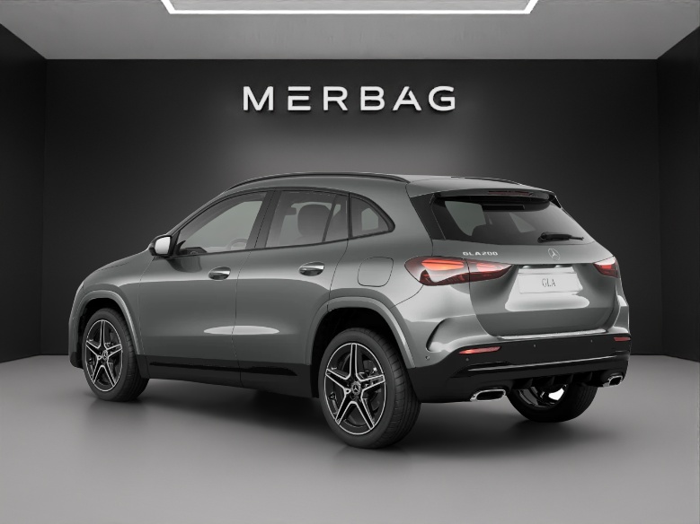 MERCEDES-BENZ GLA 200 7G-DCT-image-4