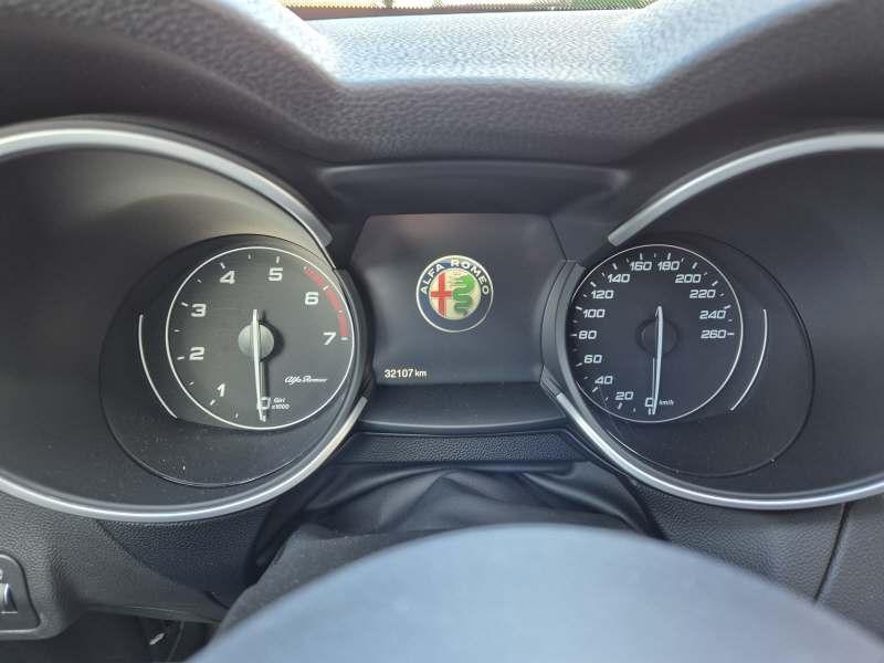 ALFA ROMEO Stelvio 2.0 Q4 Sprint-image-7