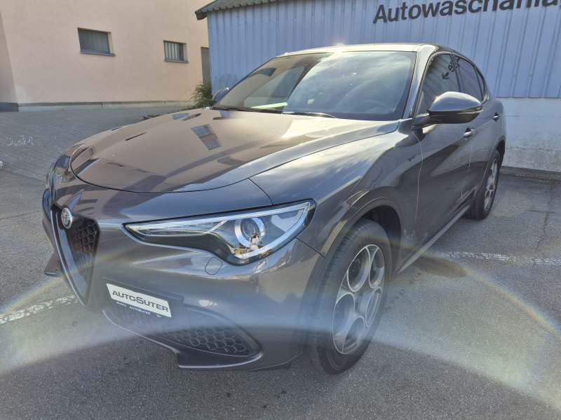 ALFA ROMEO Stelvio 2.0 Q4 Sprint-image-0