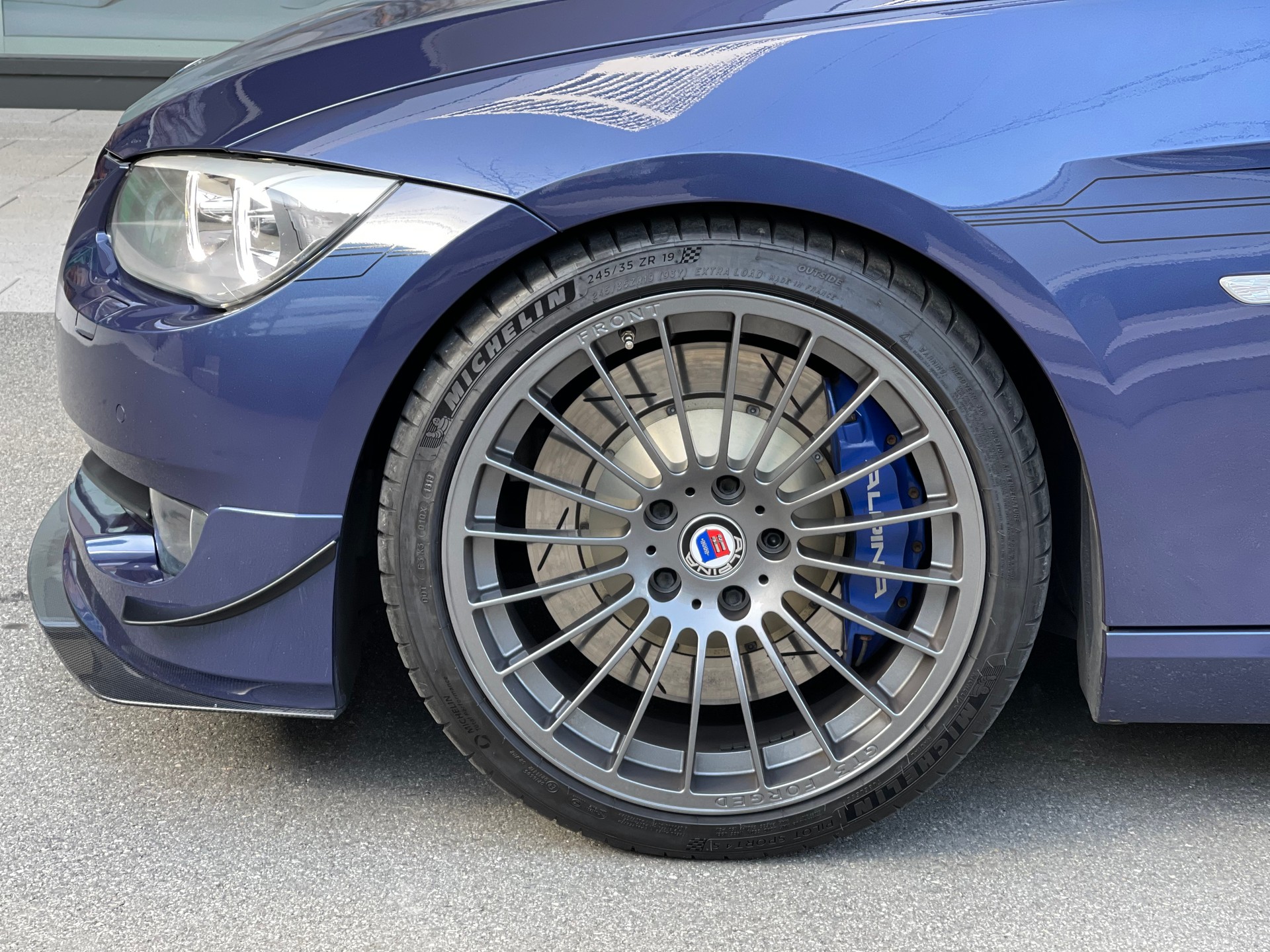 BMW-ALPINA B3 GT3 BiTurbo Coupé 3.0 Switch-Tronic-image-8