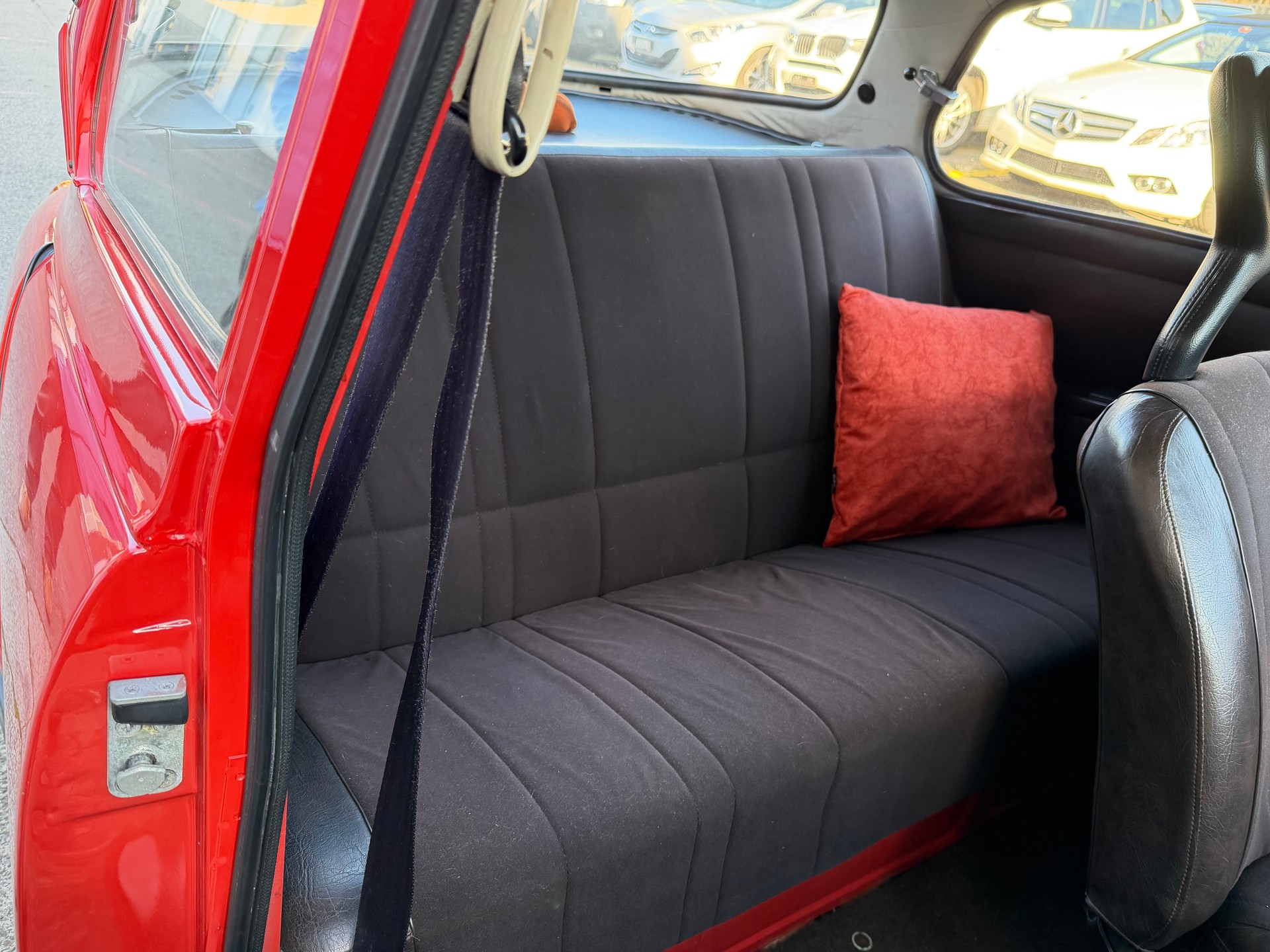 SAAB 96 GL V4-image-17
