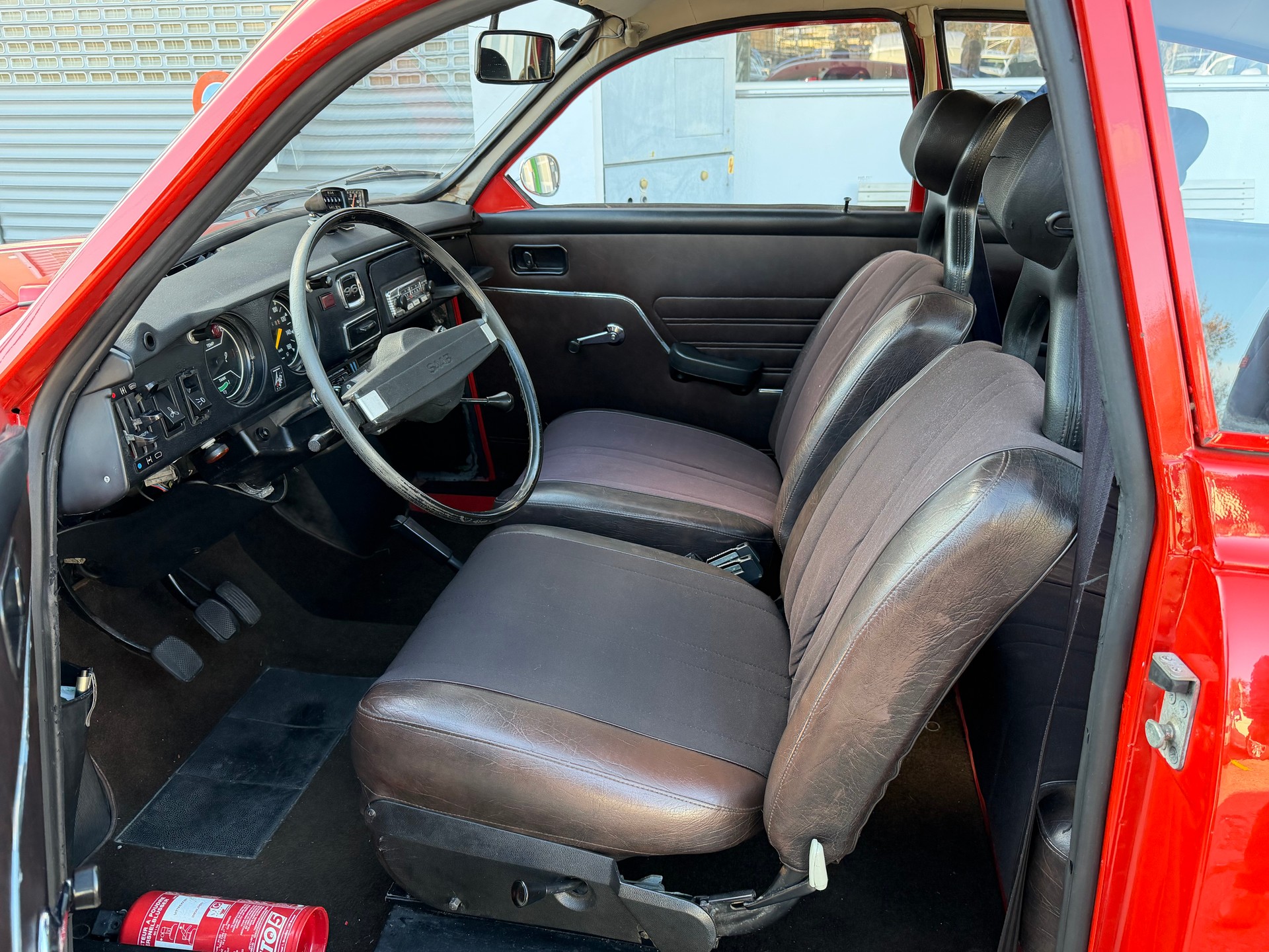 SAAB 96 GL V4-image-11