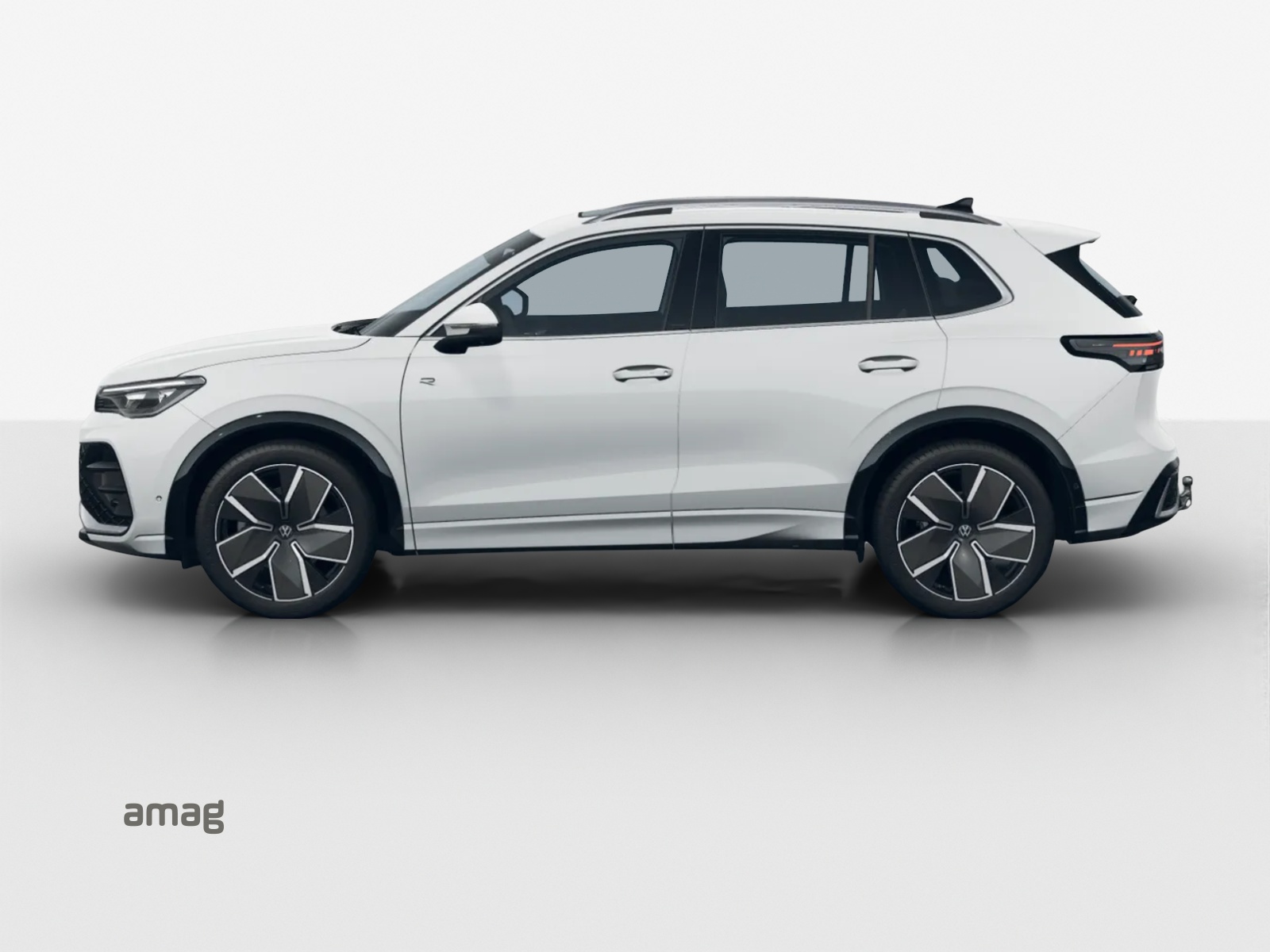 VW Tiguan 2.0 TSI DSG R-Line 4Motion-image-0