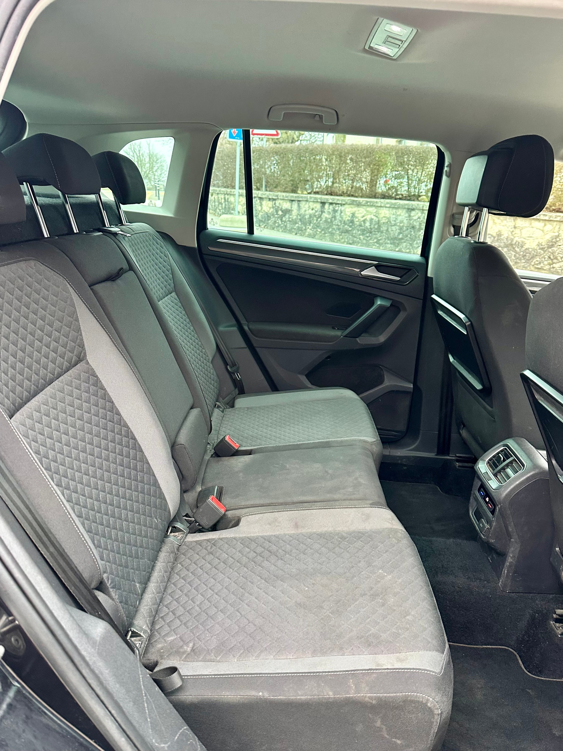 VW Tiguan 2.0TSI Comfortline 4Motion DSG-image-12