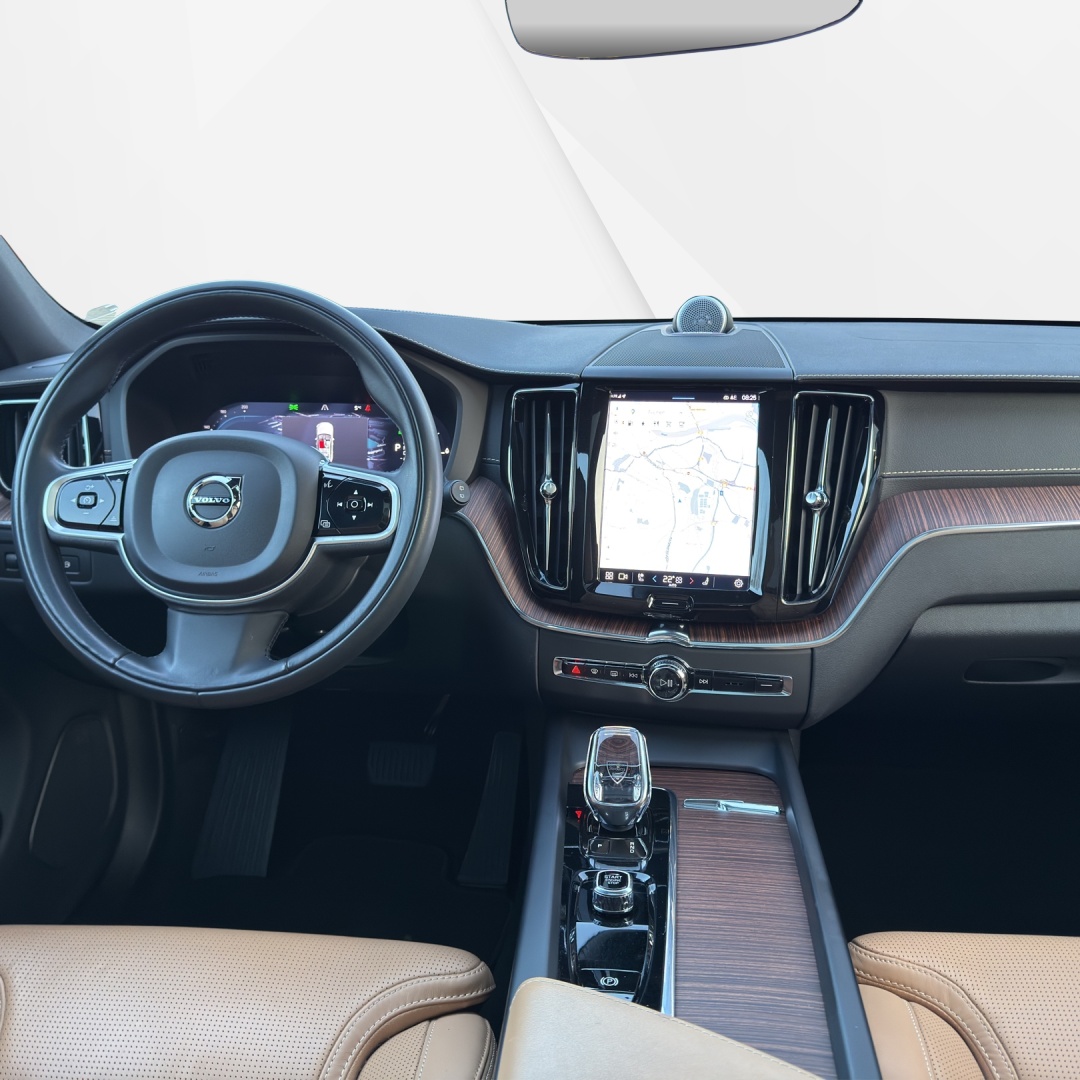 VOLVO XC60 T8 eAWD Inscription Geartronic-image-9