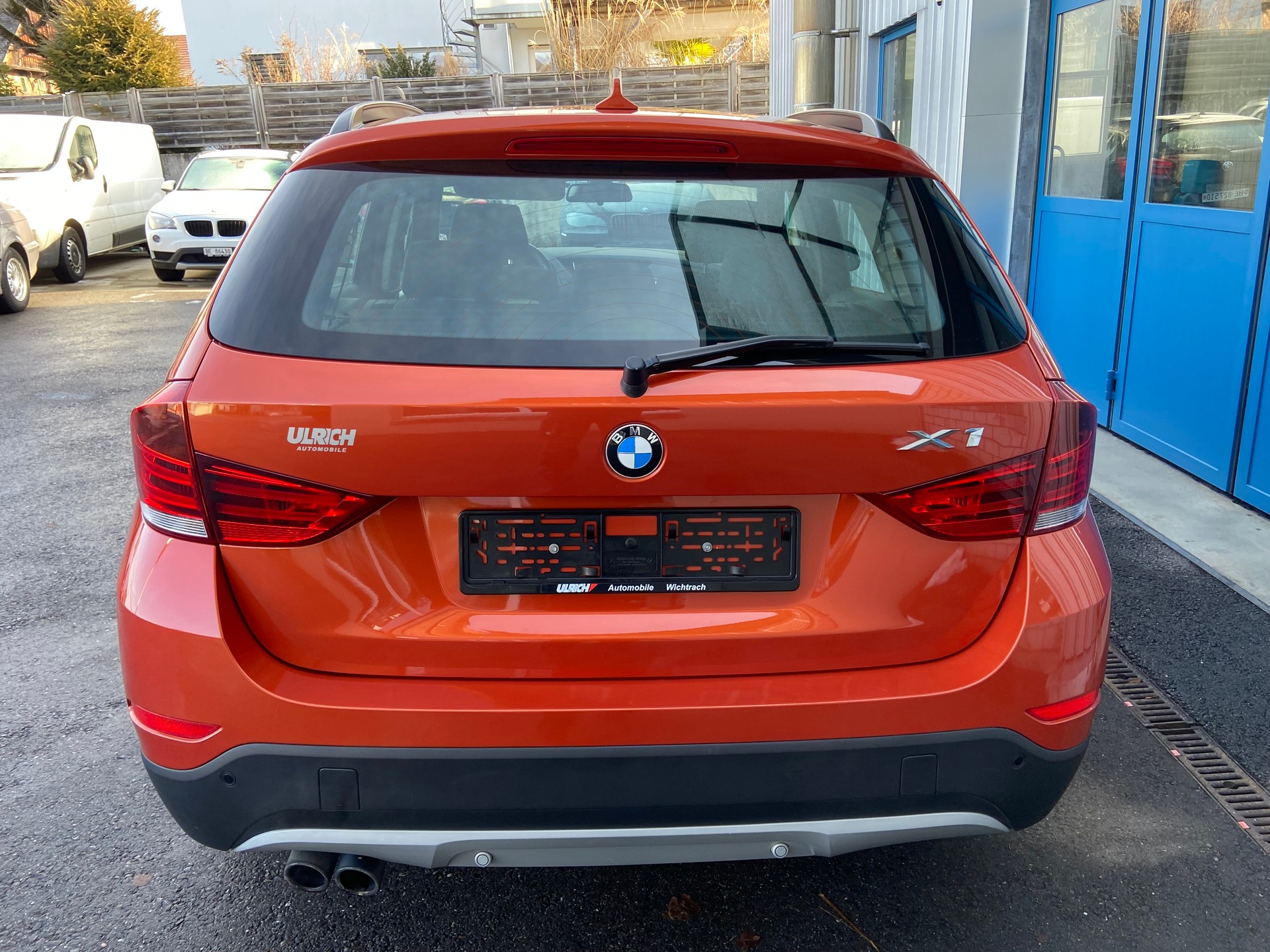 BMW X1 xDrive 20i-image-3